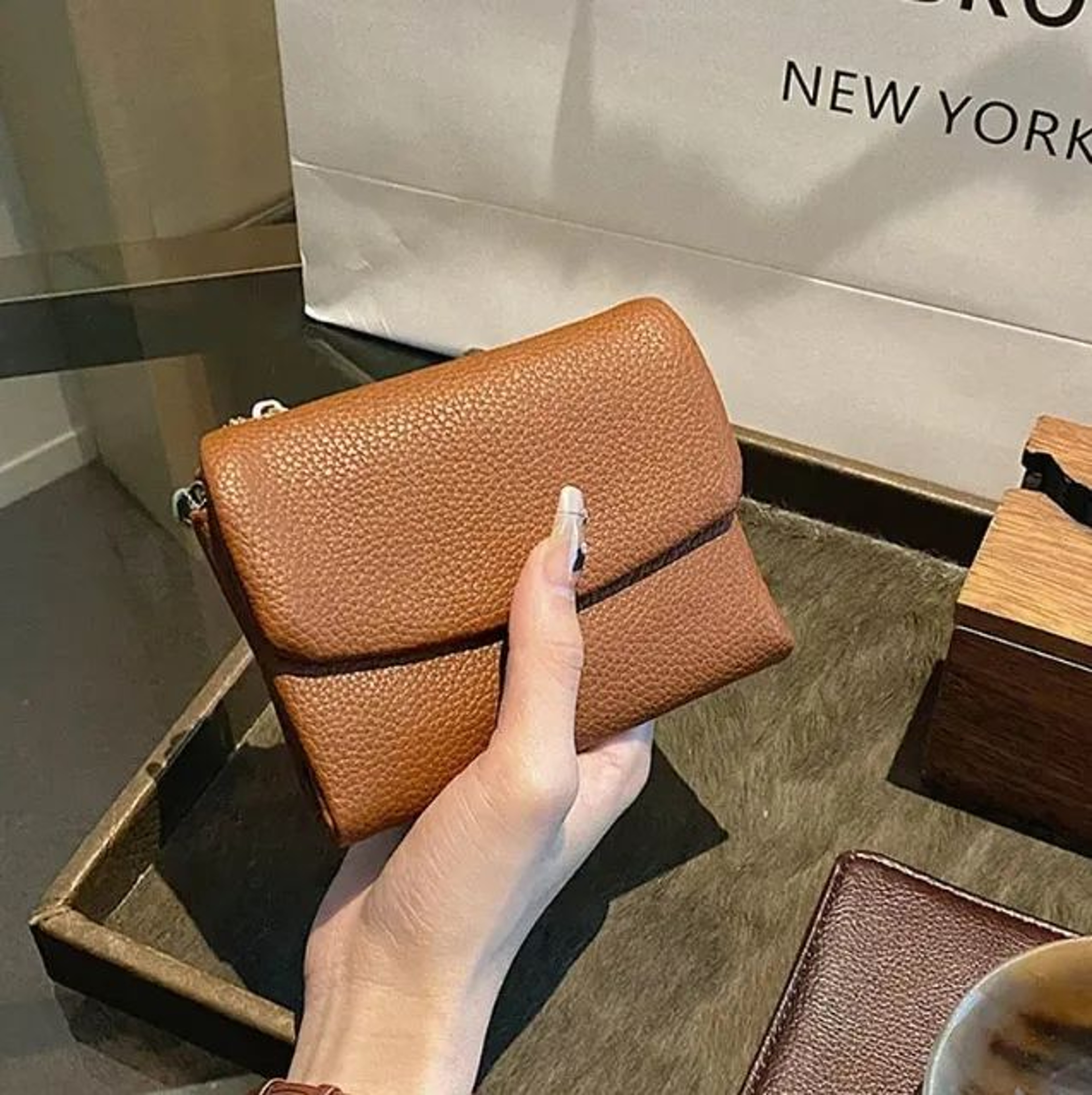 Women Soft Leather TriFold Wallet With Multiple Card Slots And Coin Storage 1