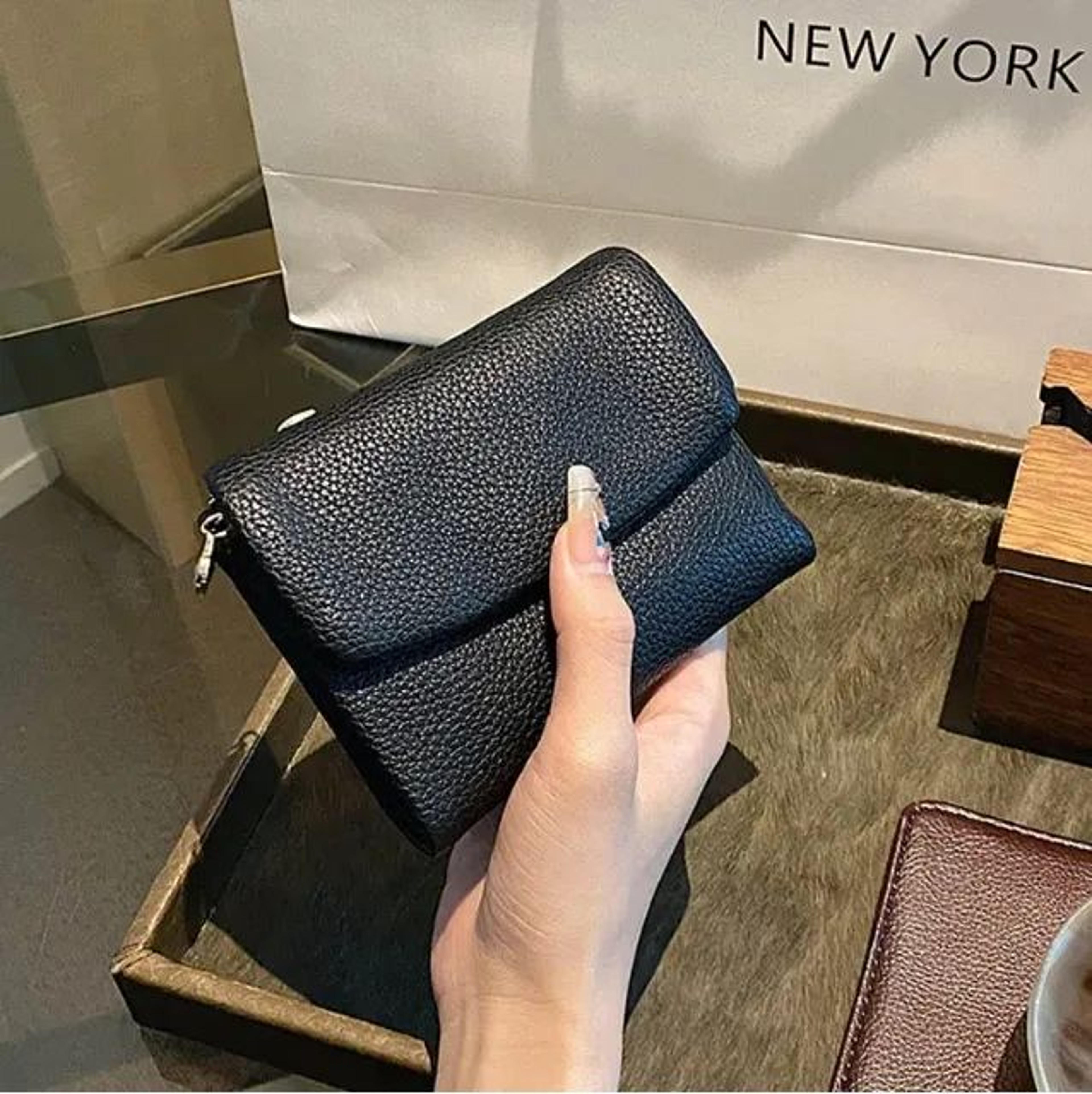 Women Soft Leather TriFold Wallet With Multiple Card Slots And Coin Storage 0