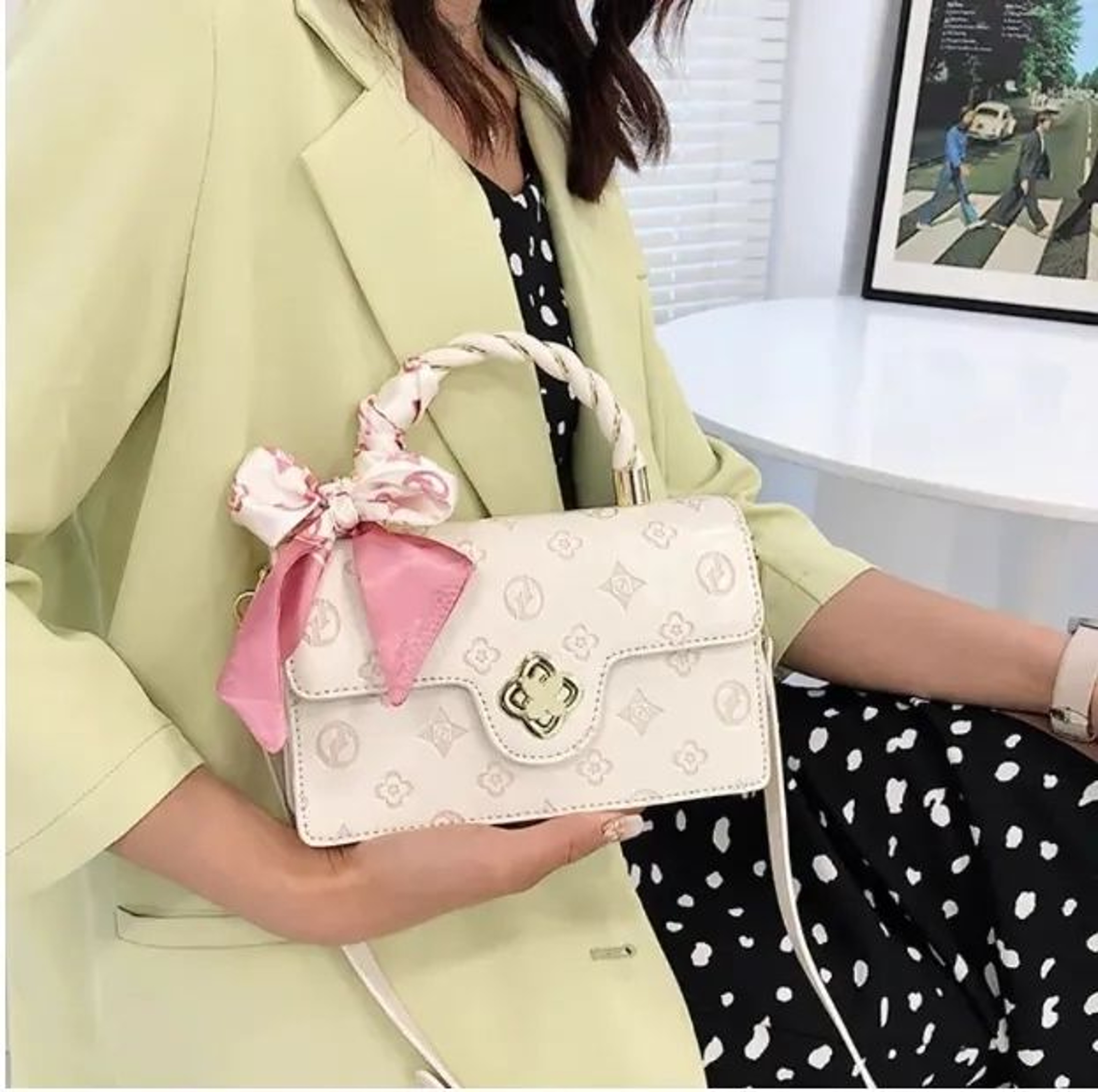 Womens Pink Faux Leather Crossbody Shoulder Bag With Camellia Flap 1