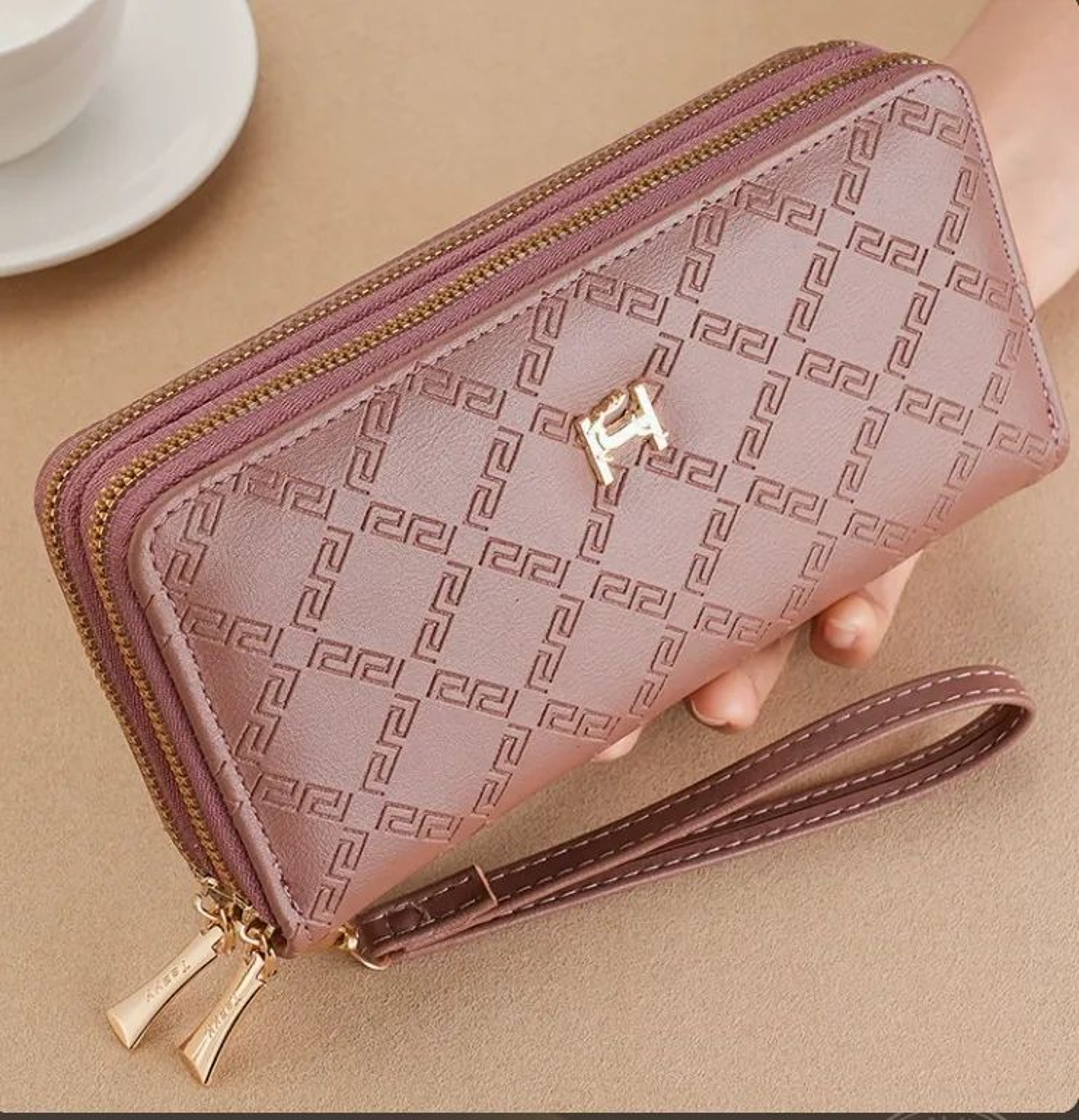 Women Long Wallet With Embroidery And Money Clip  Retro Matte Finish 2