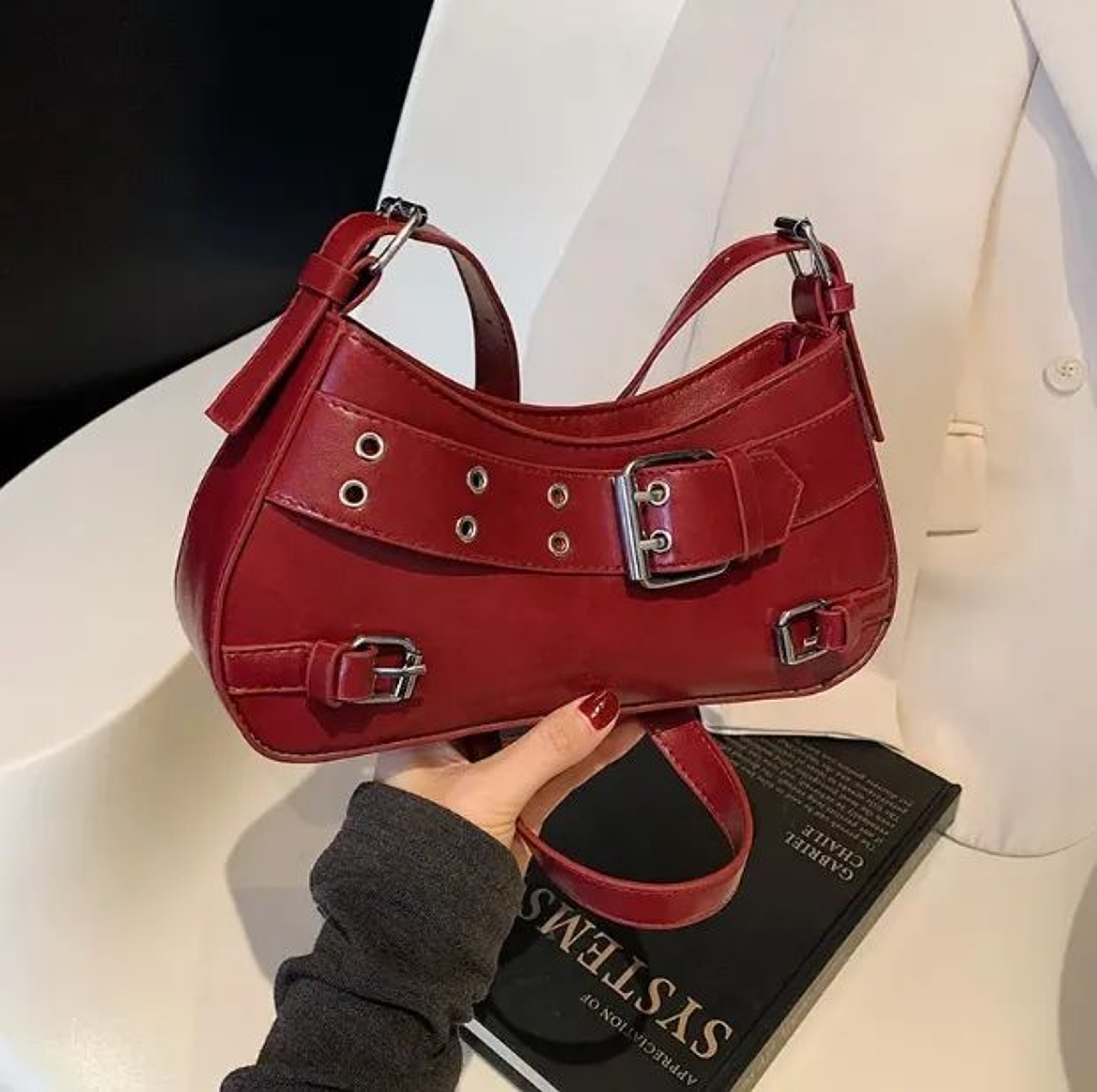Leather Hobo Shoulder Bag With Retro Metal Buckle And Crossbody Style 0