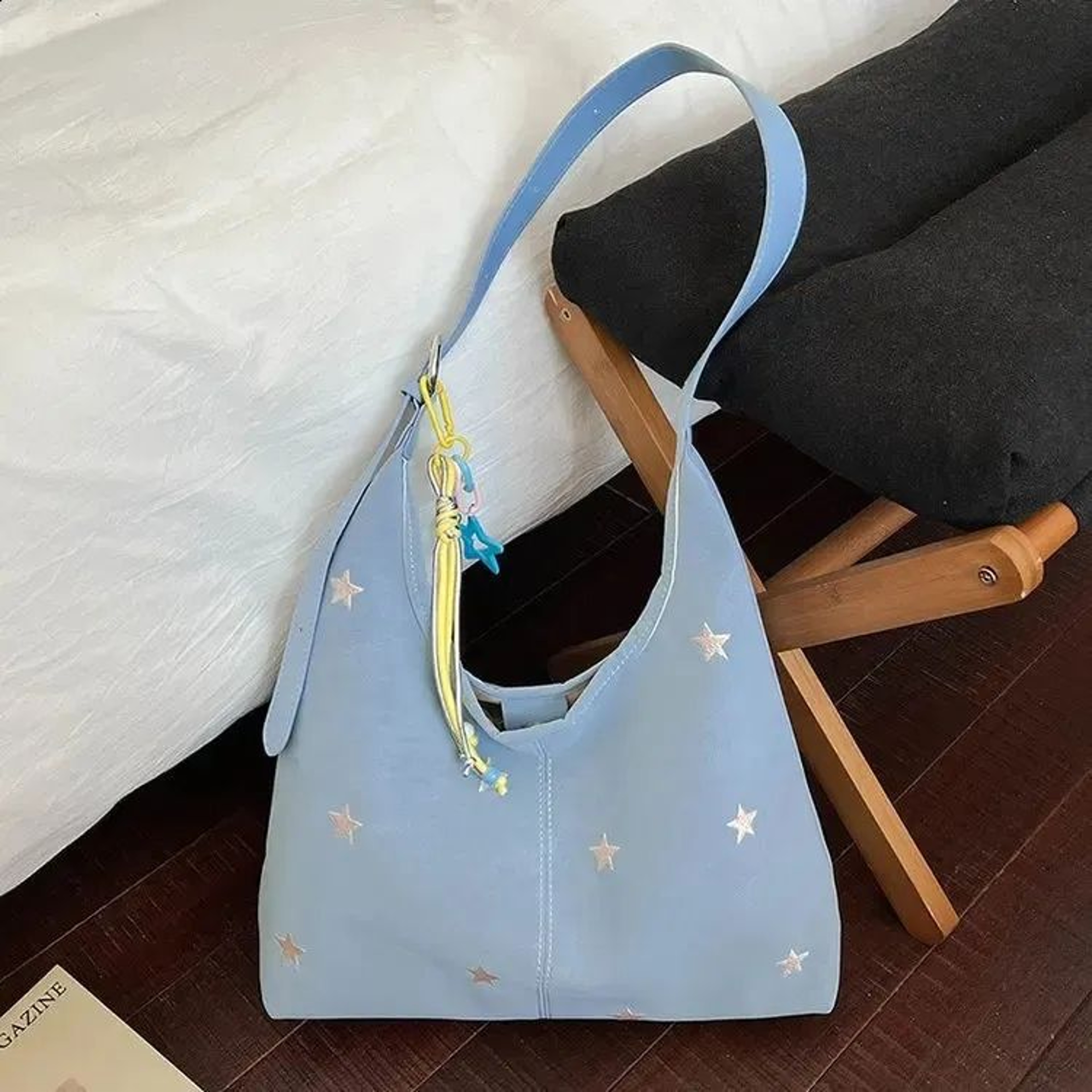 Star Embroidered Hobo Shoulder Bag For Women With Star Pendant 0
