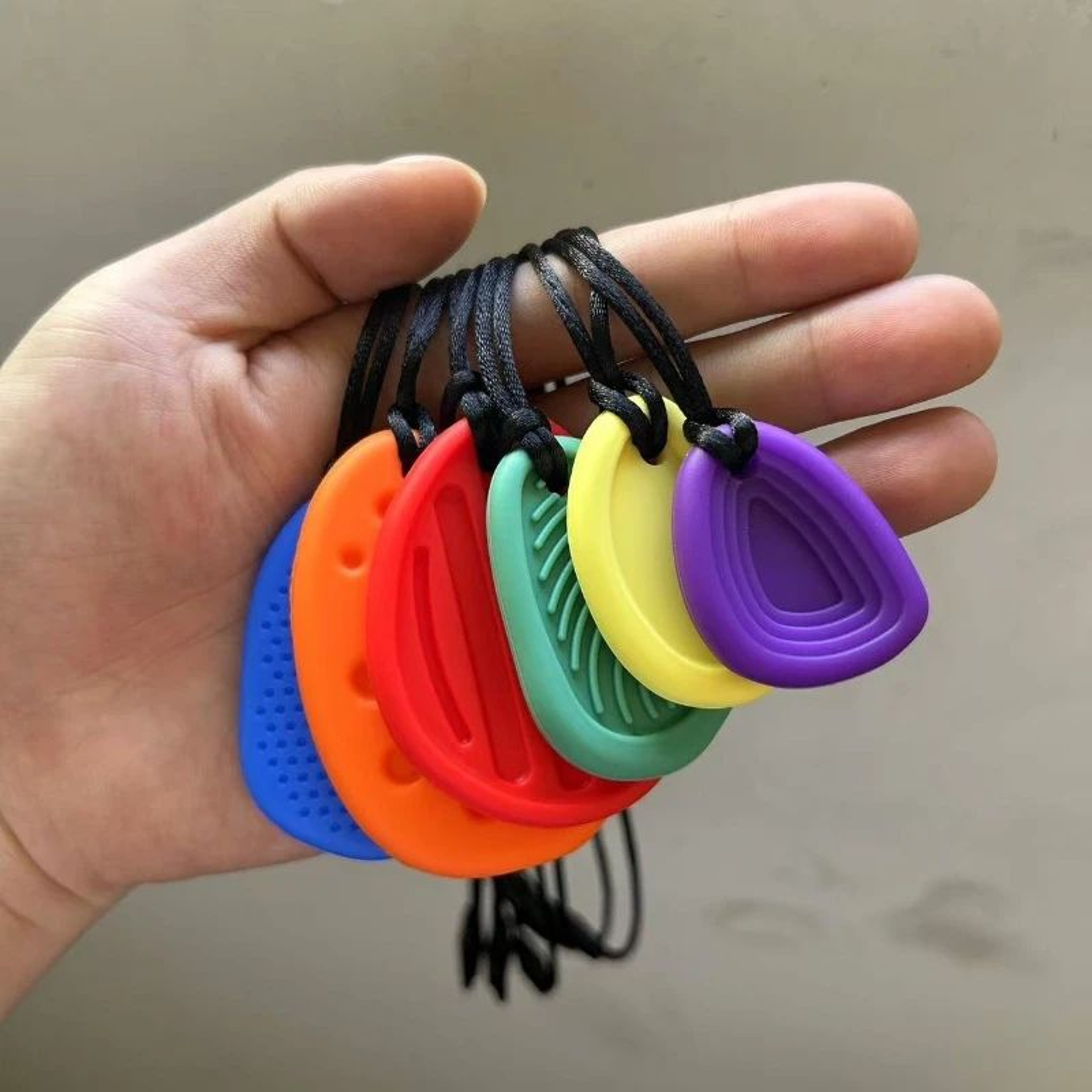 Baby Silicone Teether Chew Necklace  Sensory Chewy Pendant For Autism ADHD  Oral Motor Therapy 6