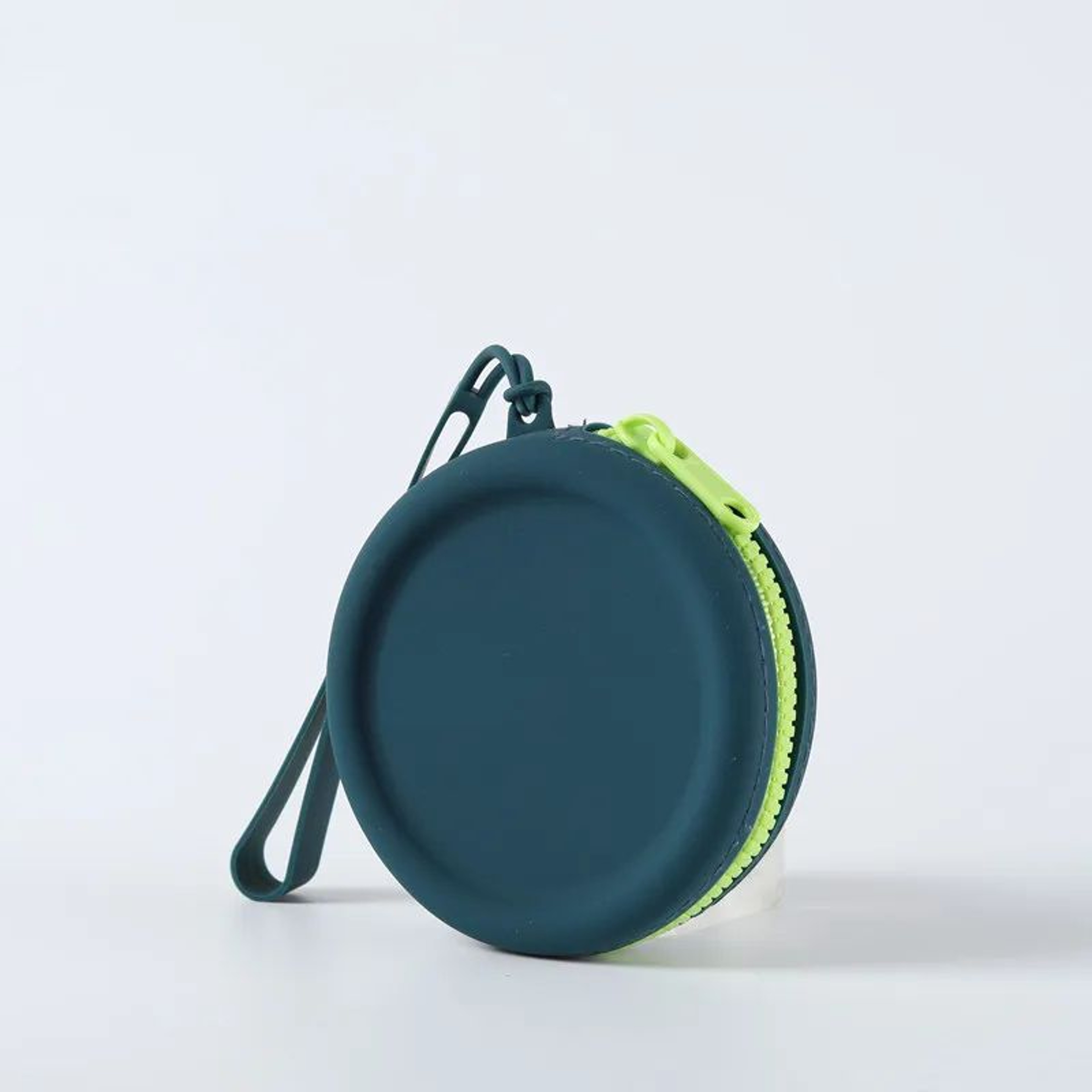 Waterproof Silicone Dog Treat Pouch  Portable Training Snack Bag For Outdoor Walking  Reward Traini 7