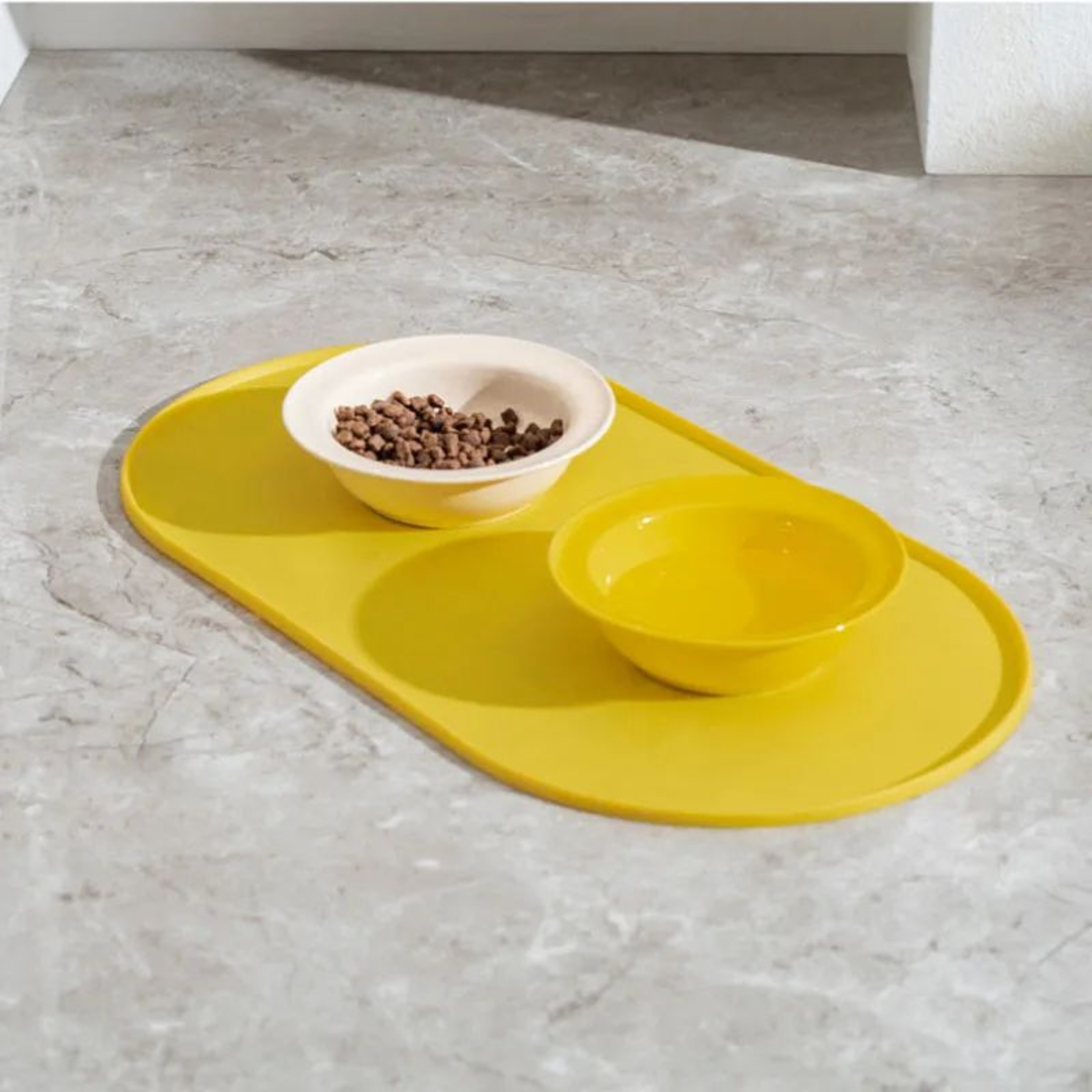 NonSlip Waterproof Pet Feeding Mat  EasyClean Food  Water Bowl Mat For Cats Dogs  MultiPet Homes 4