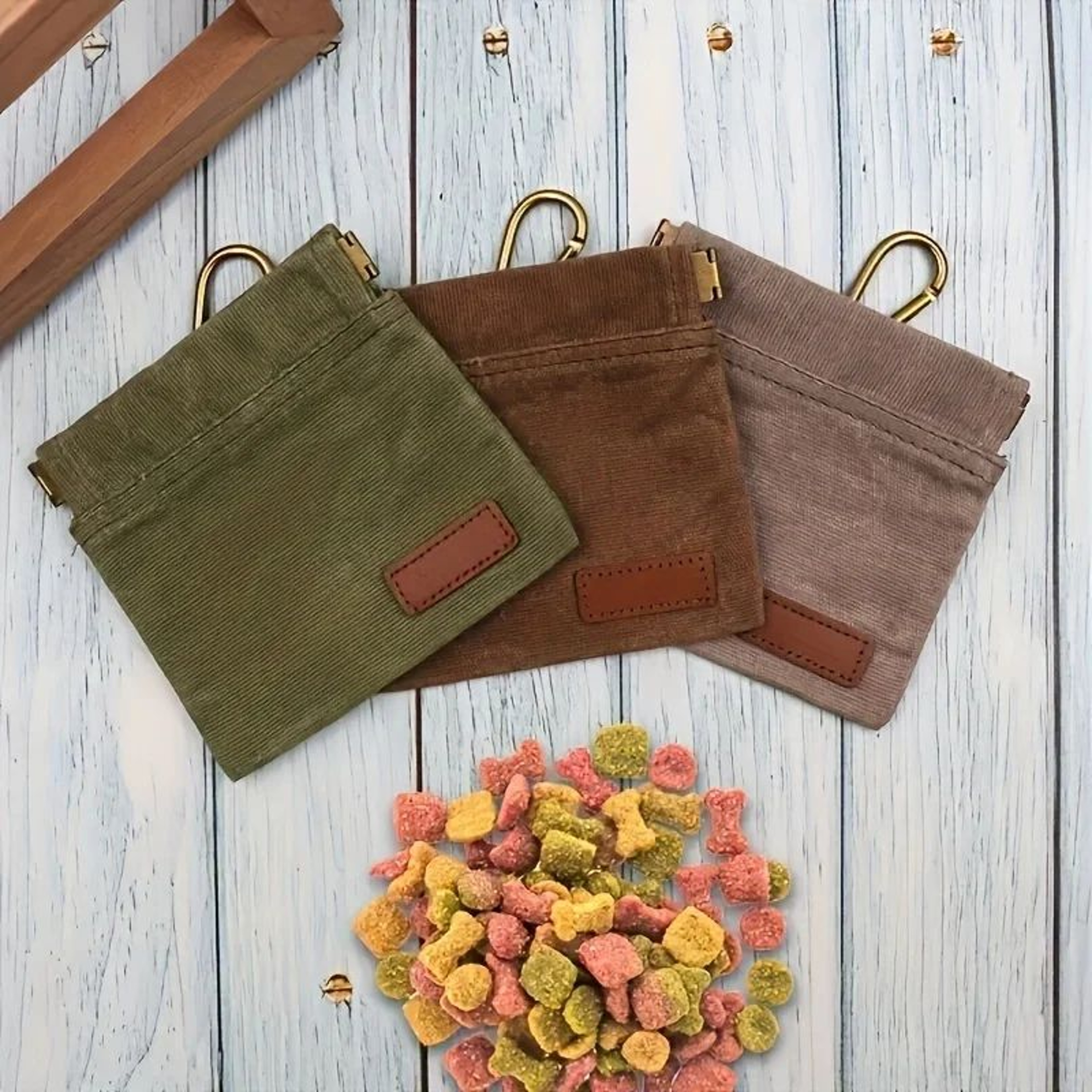Large Capacity Dog Treat Waist Bag  HandsFree Dog Walking Training Pouch With Snack Storage Poop Ba 1