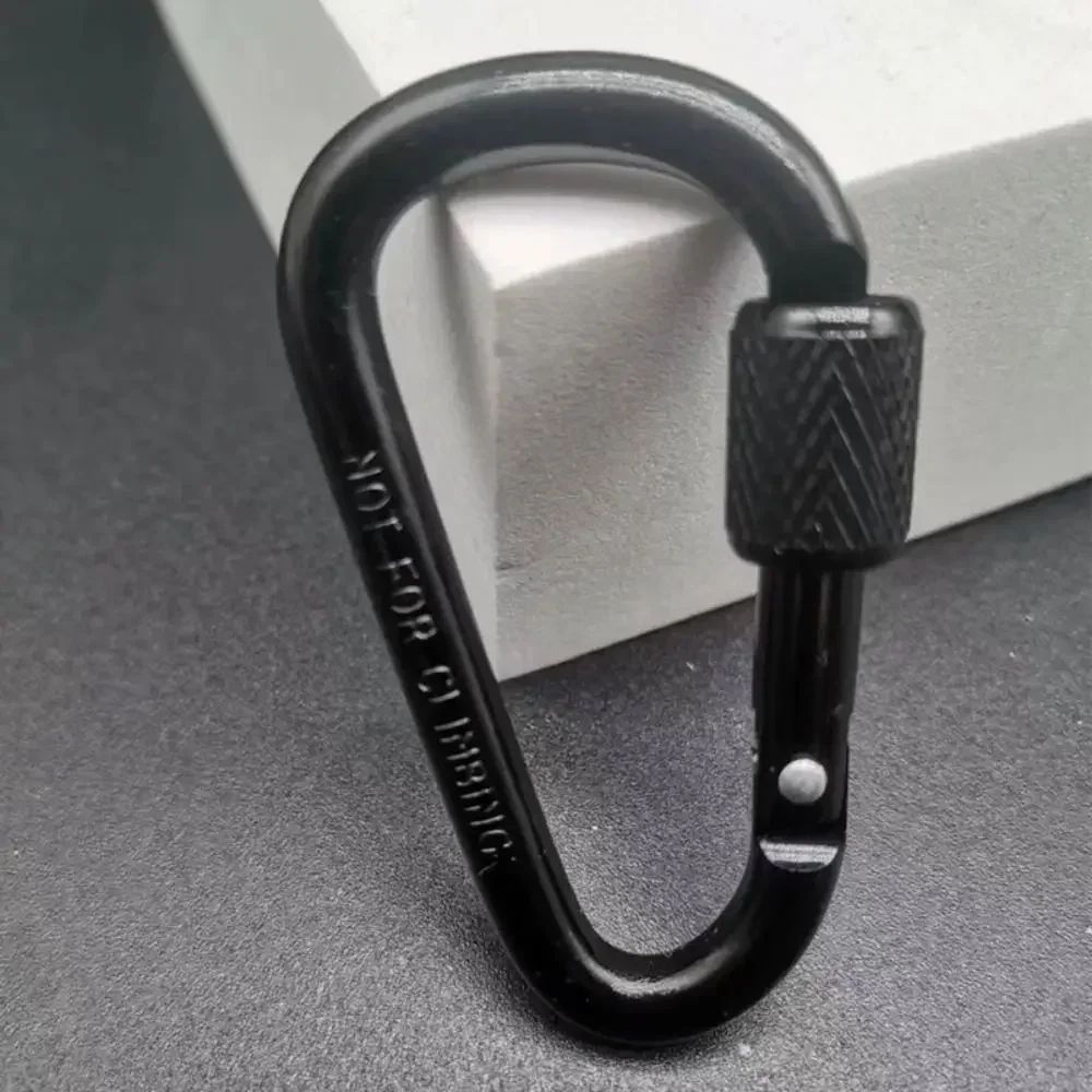 DShape Carabiner Clip MultiColor  Safety Buckle Keychain Hook For Camping Hiking Travel  Outdoor Ge 19
