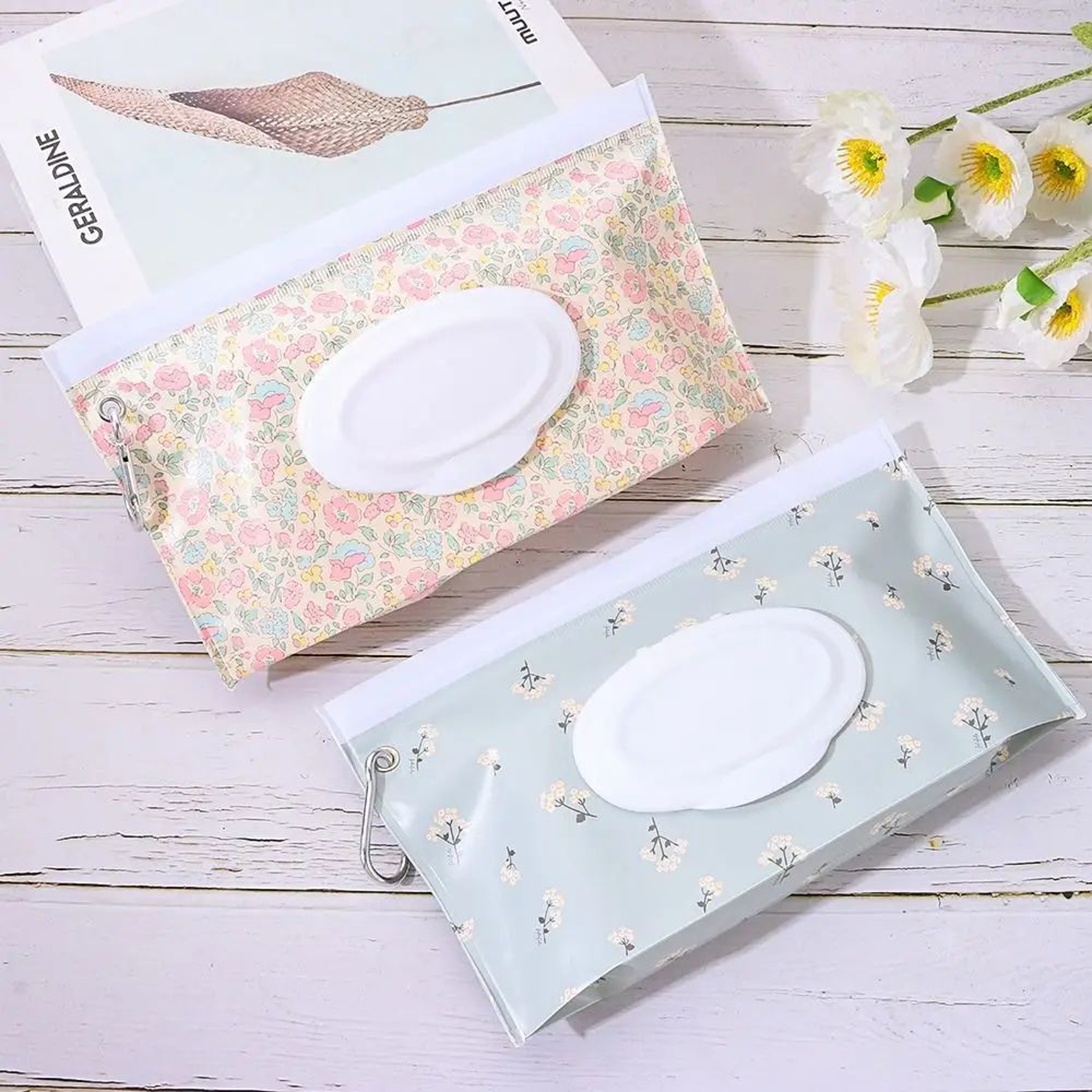 Portable Wet Wipes Pouch With Flip Cover Reusable Baby Wipes Holder Snap Closure Travel Tissue Bag  1