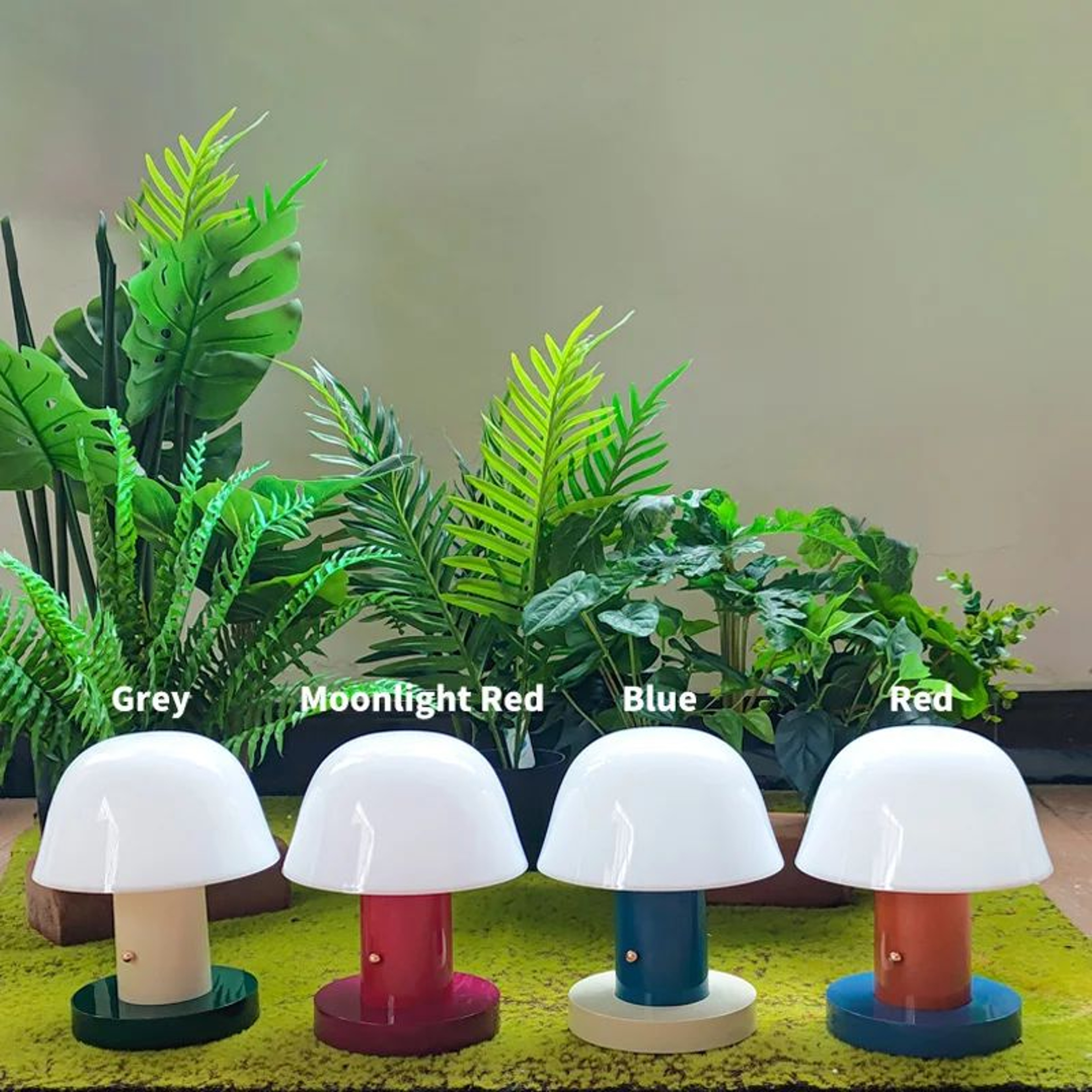 USB Rechargeable Mushroom Table Lamp Warm Touch LED Night Light With Piano Finish For Bedroom Desk  5