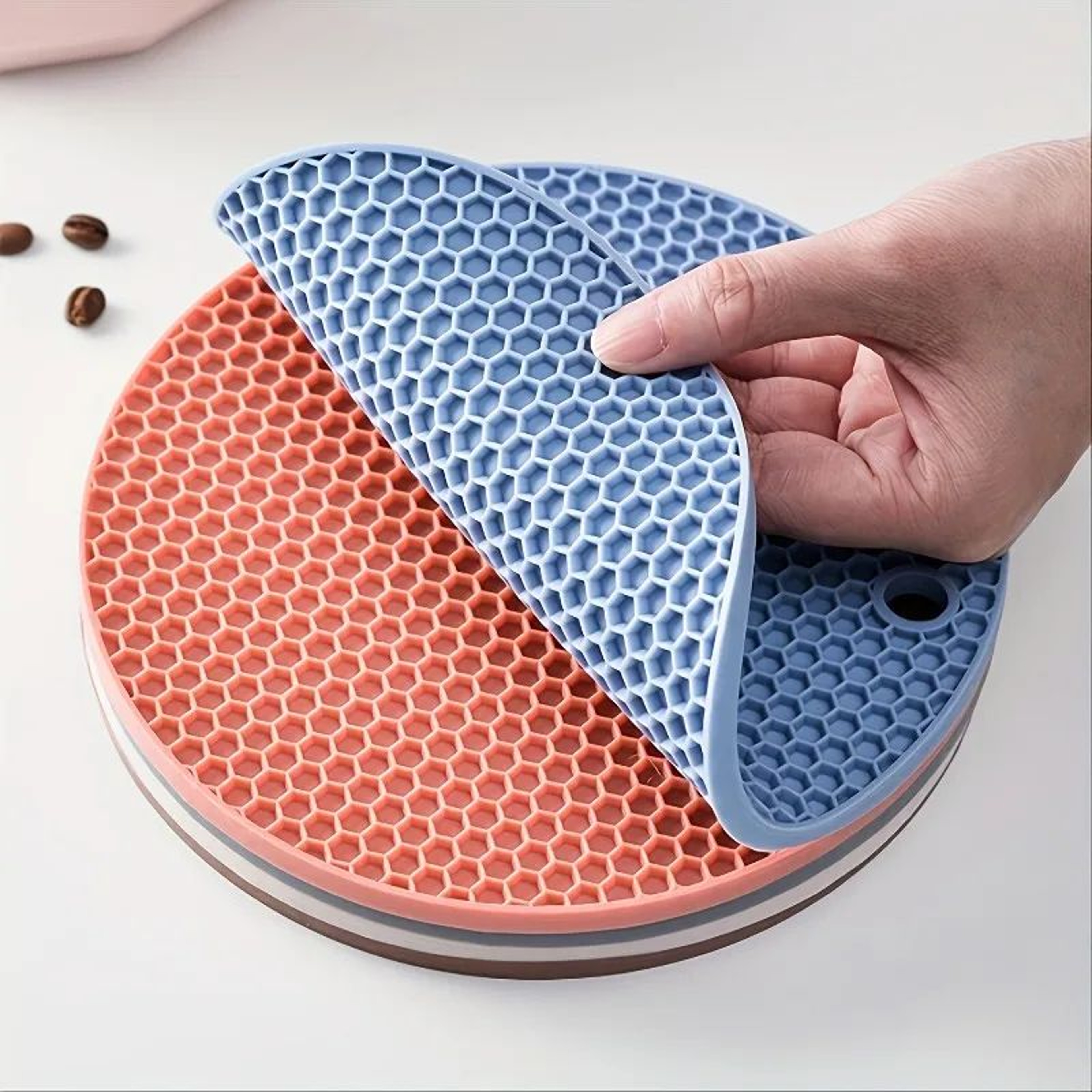 Round Silicone Table Mat Coaster  AntiSlip Heat Resistant Pot Holder  Coffee Cup Trivet For Kitchen 0