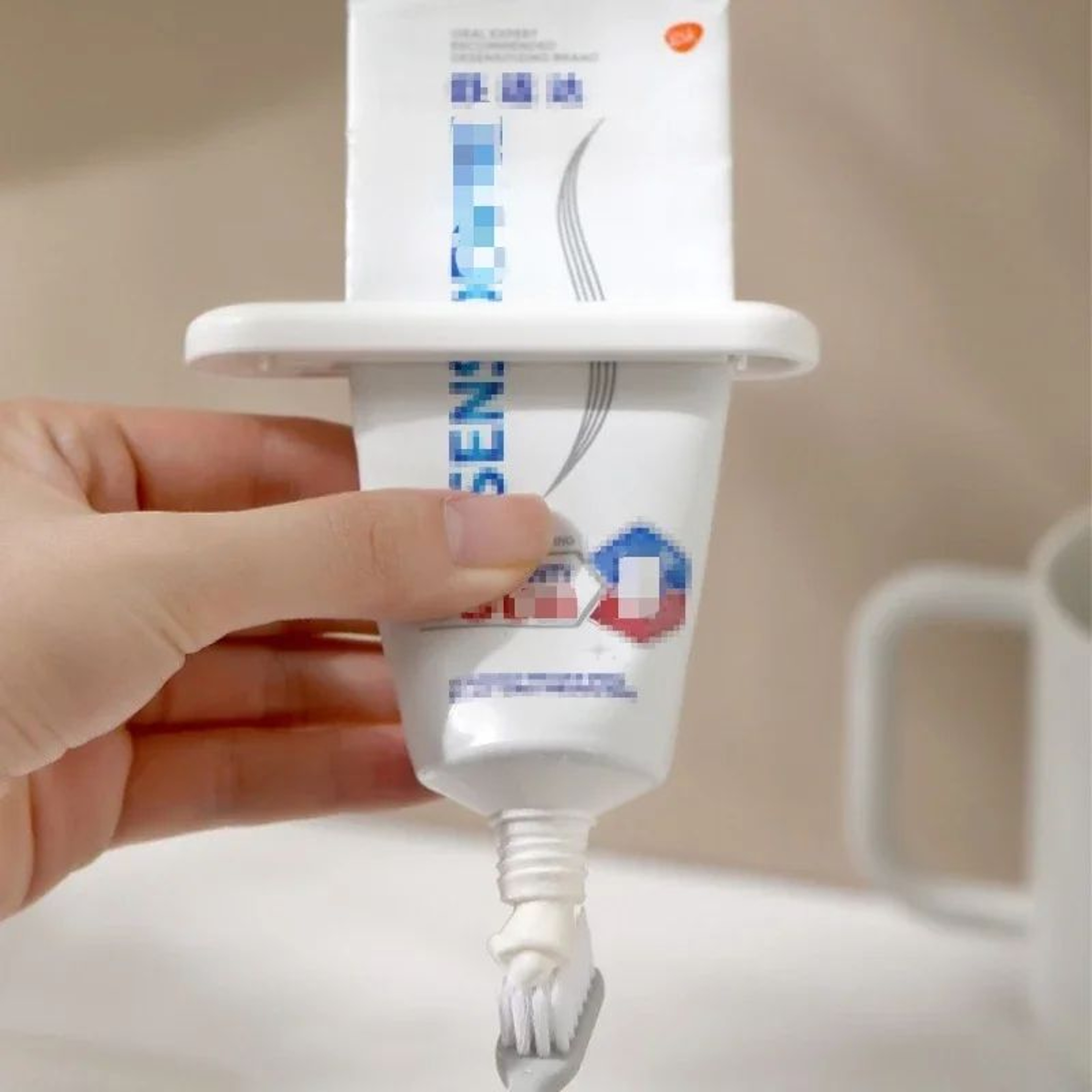 Multifunctional Toothpaste Tube Squeezer Dispenser  ABS Bathroom Accessory Clamp Tool For WasteFree 0