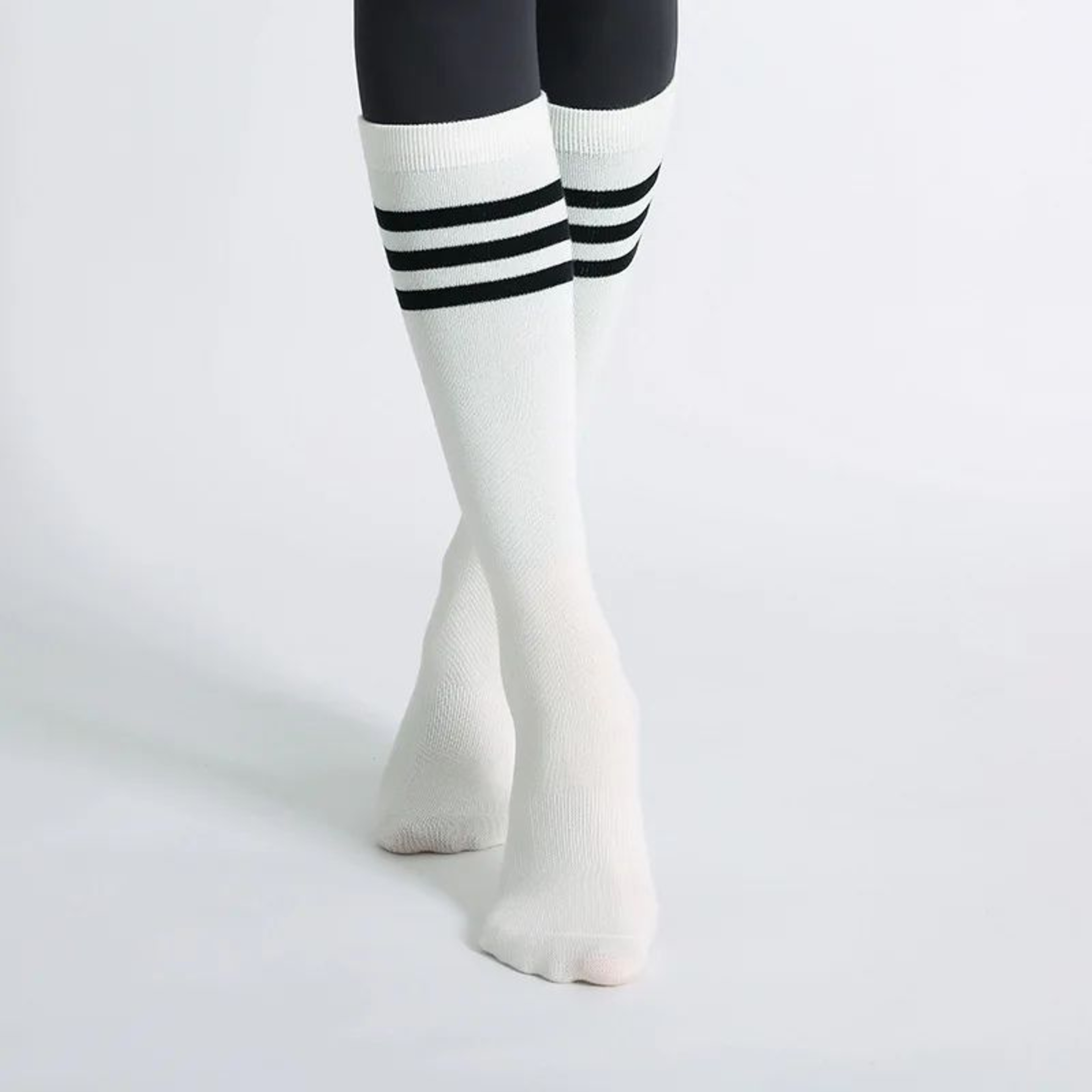 Autumn Winter Womens AntiSlip Cotton Yoga Socks  MidCalf Terry Pilates  Ballet Grip Fitness Socks 2