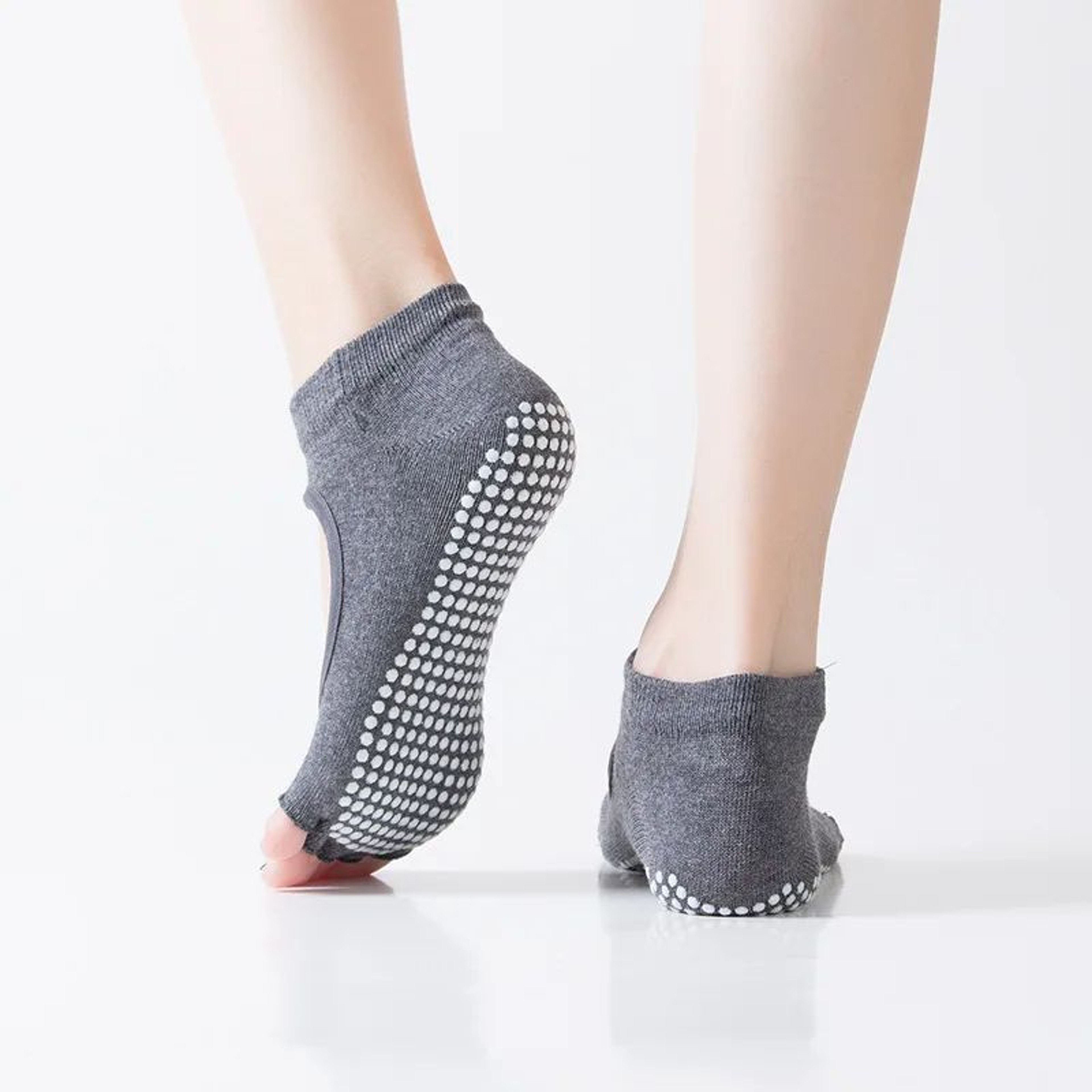 Womens FiveToe Backless NonSlip Pilates Socks  Breathable Cotton Yoga  Ballet Fitness Grip Socks 3