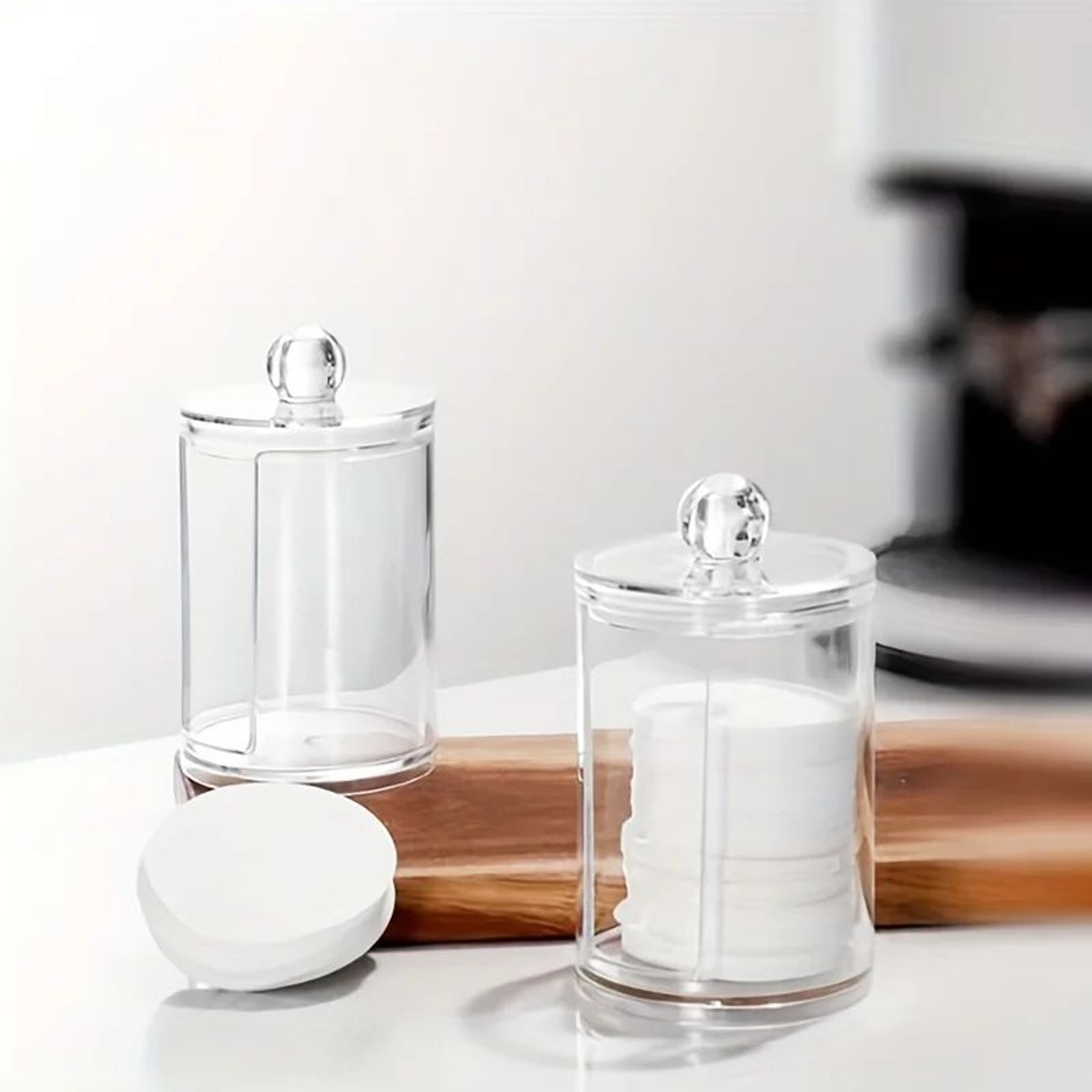 Round Clear Acrylic Makeup Organizer  Cotton Pad  Swab Storage Holder With Lid 2