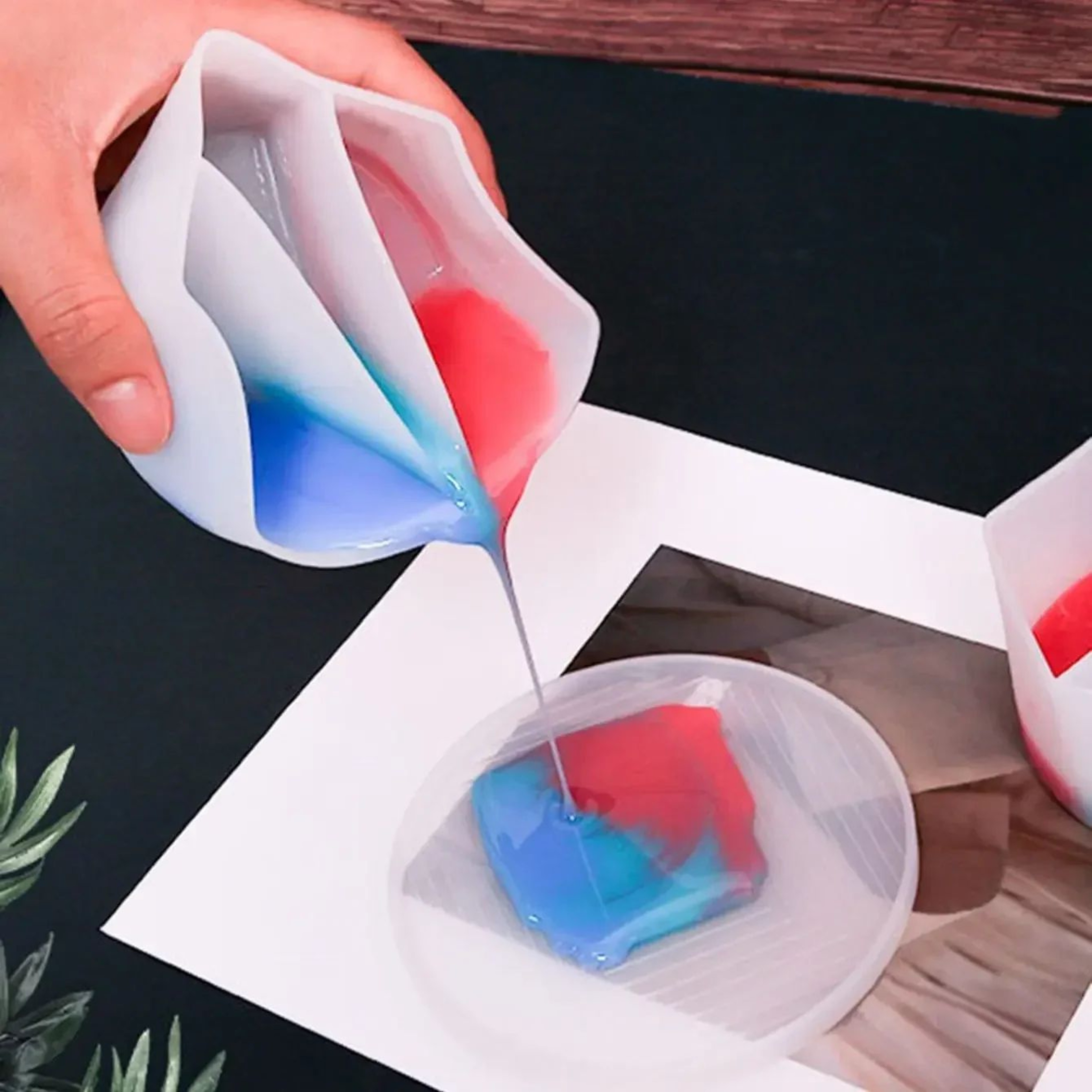 Amazing Fluid Art Silicone Diverter  DIY Liquid Art Craft Dispenser Tool 3