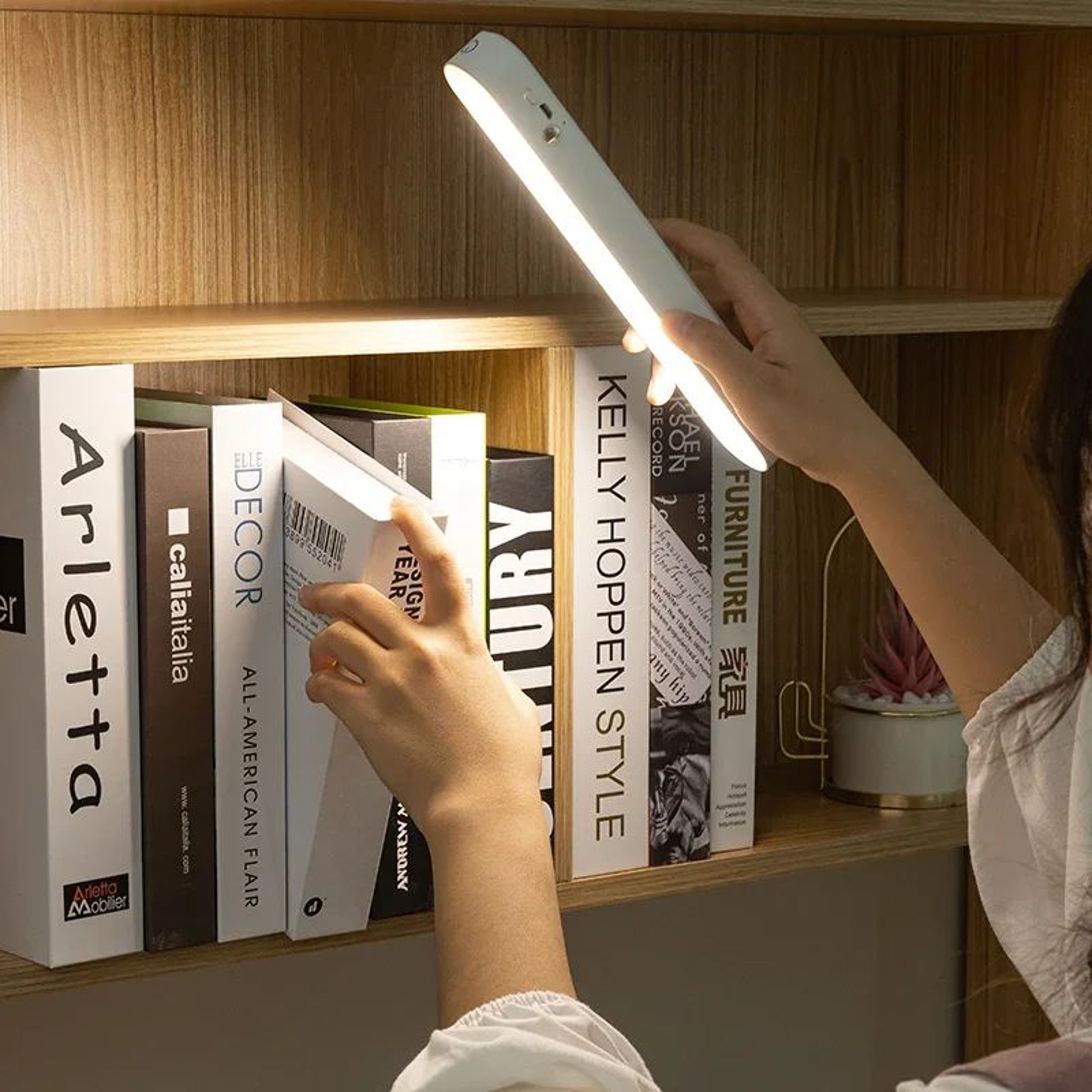 Magnetic Rechargeable LED Desk Lamp  Touch  Remote Control Dimmable Under Cabinet Reading Light 3