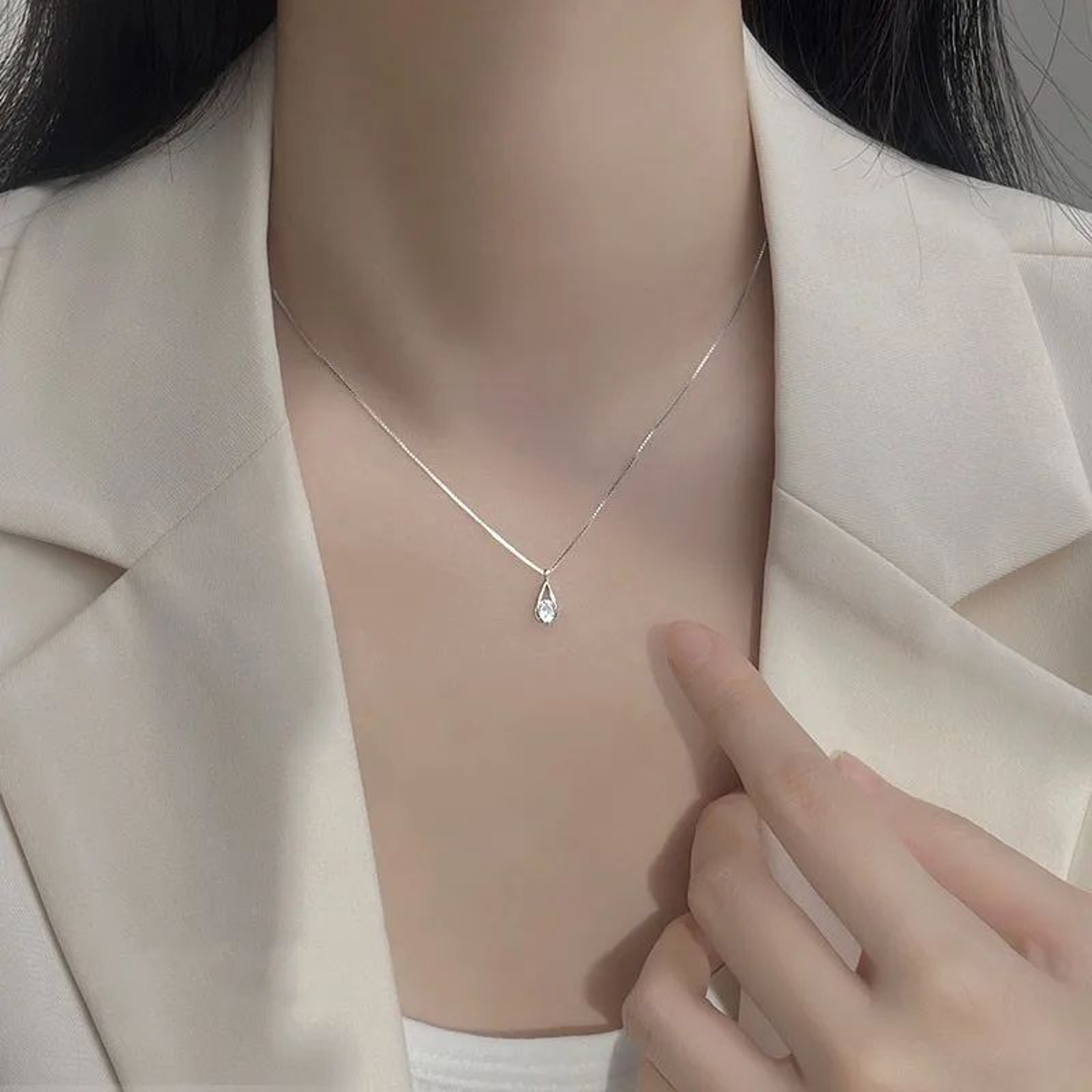 925 Sterling Silver Zircon Water Drop Necklace  Minimalist Geometric Collarbone Chain For Women 2