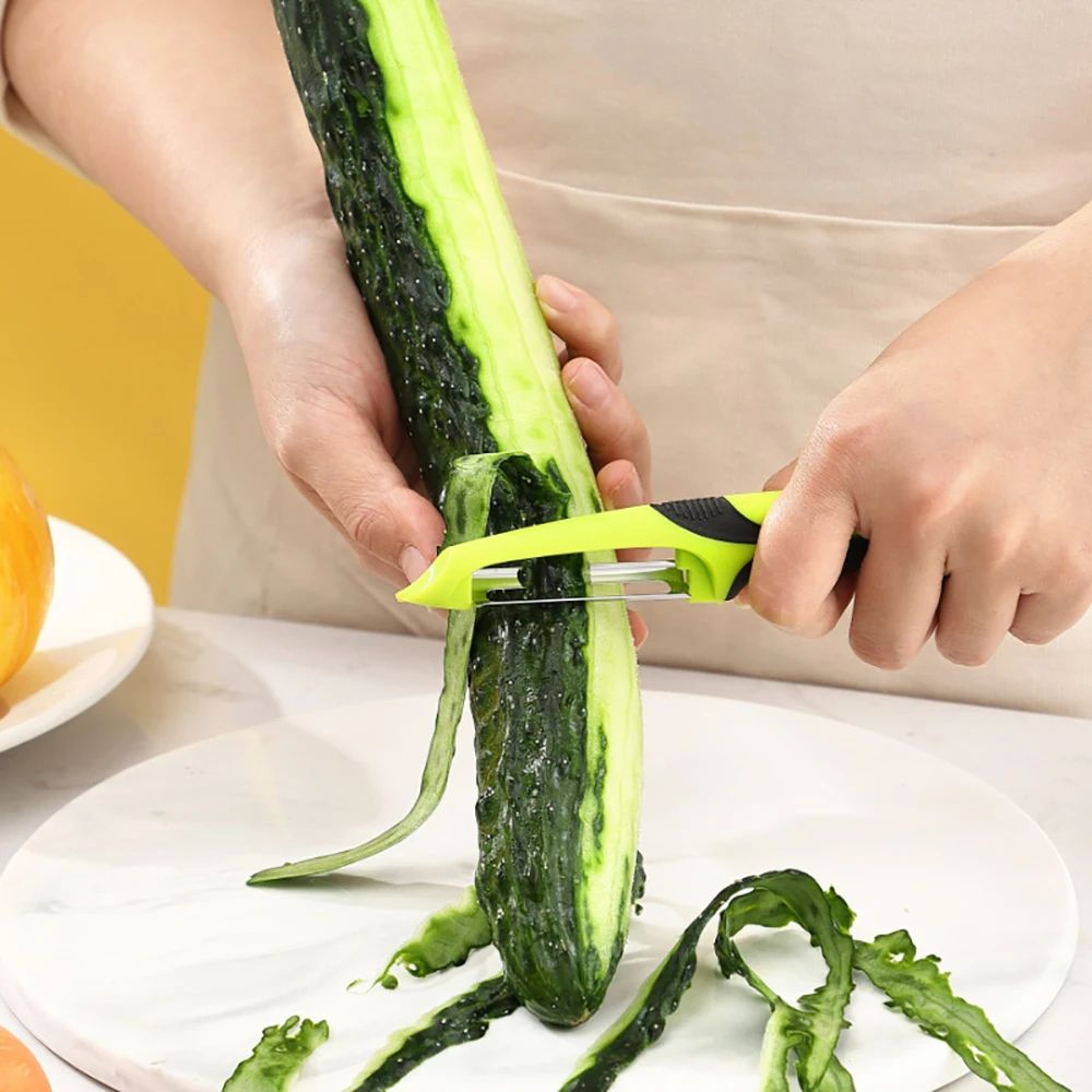 AntiSlip Vegetable Peeler  MultiPurpose Fruit  Potato Peeler Tool For Kitchen Prep 0
