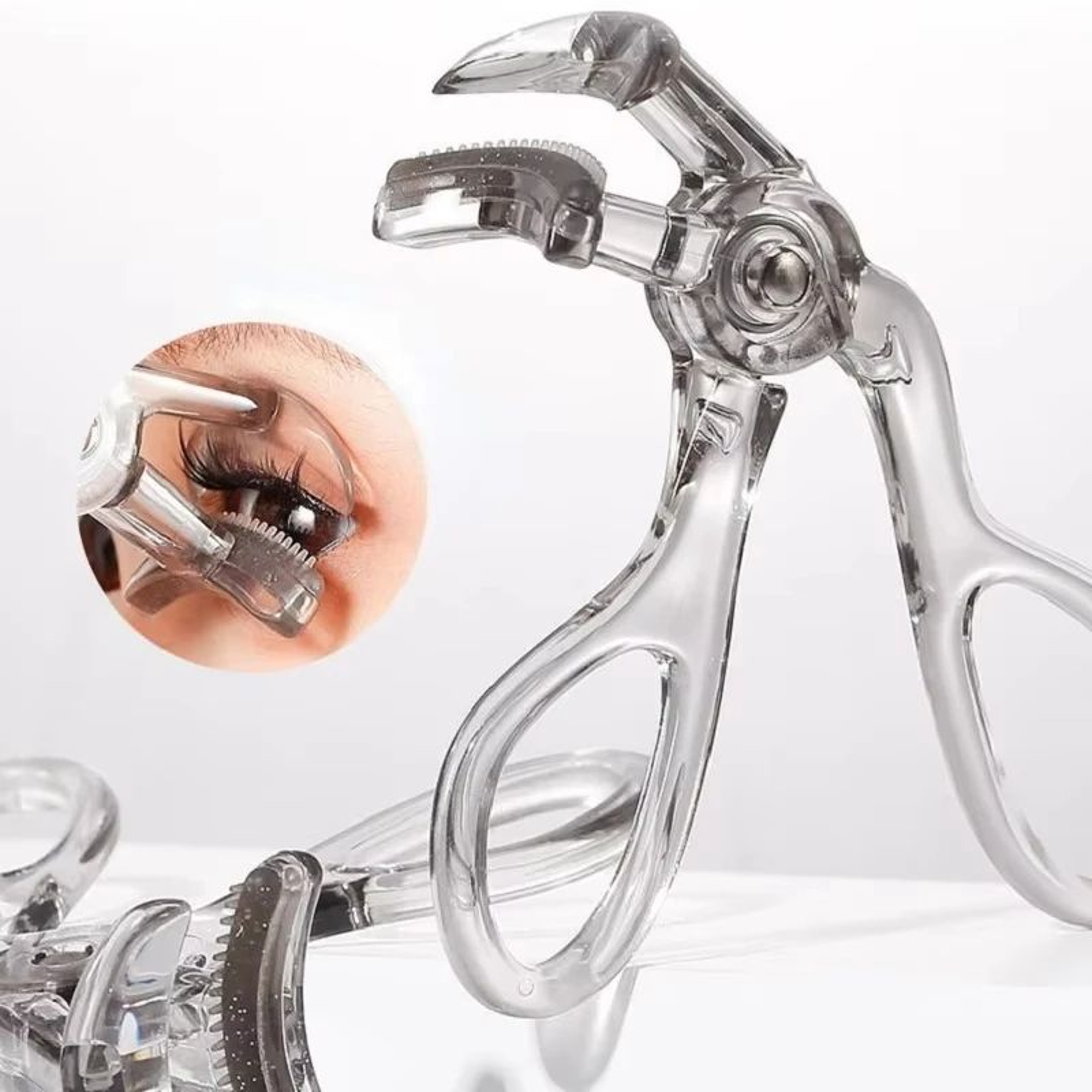 DualType Eyelash Curler With Comb  Wide  Precision Clip Lash Curler For Natural LongLasting Curl 2