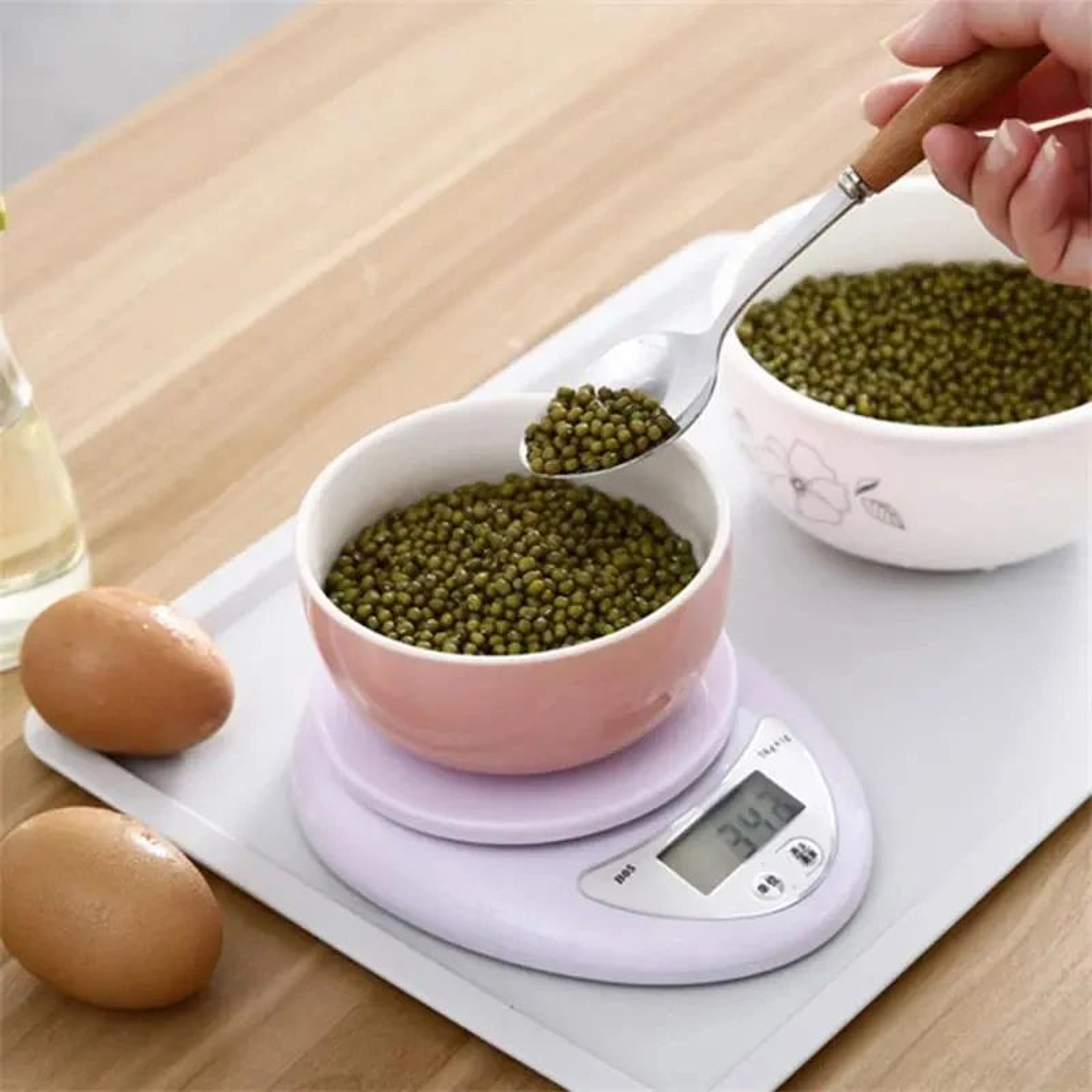 11 Lb High Precision Digital Kitchen Scale  Portable LED Food Weighing Scale For Cooking Baking  Me 1