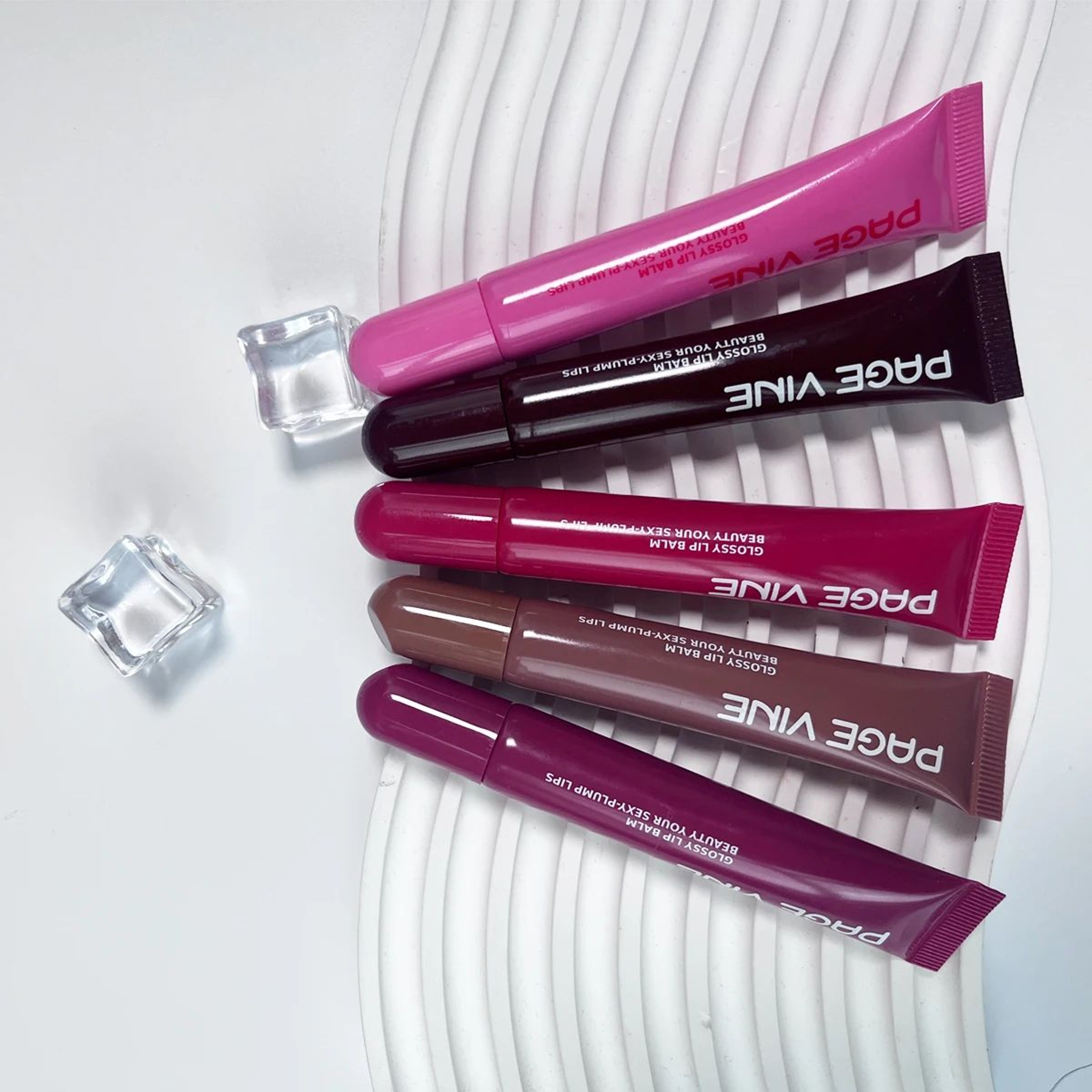GlossyGlow Lip Gloss Phone Case  Moisturizing Raspberry Jelly Transparent Lip Gloss 2