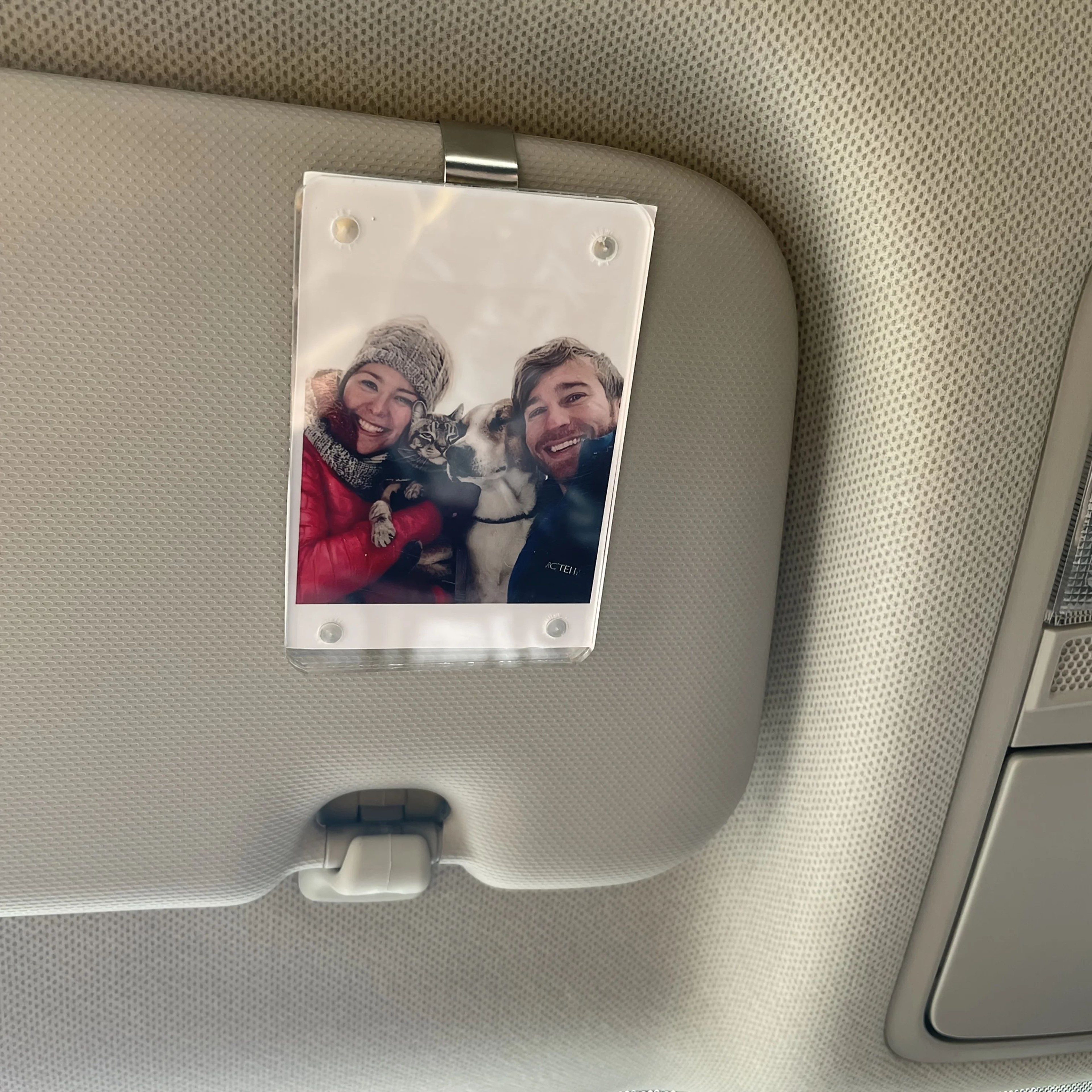 Car Visor Photo Clip  Mini Photo Holder Keepsake For Couples Valentines Gift  Car Decoration 4