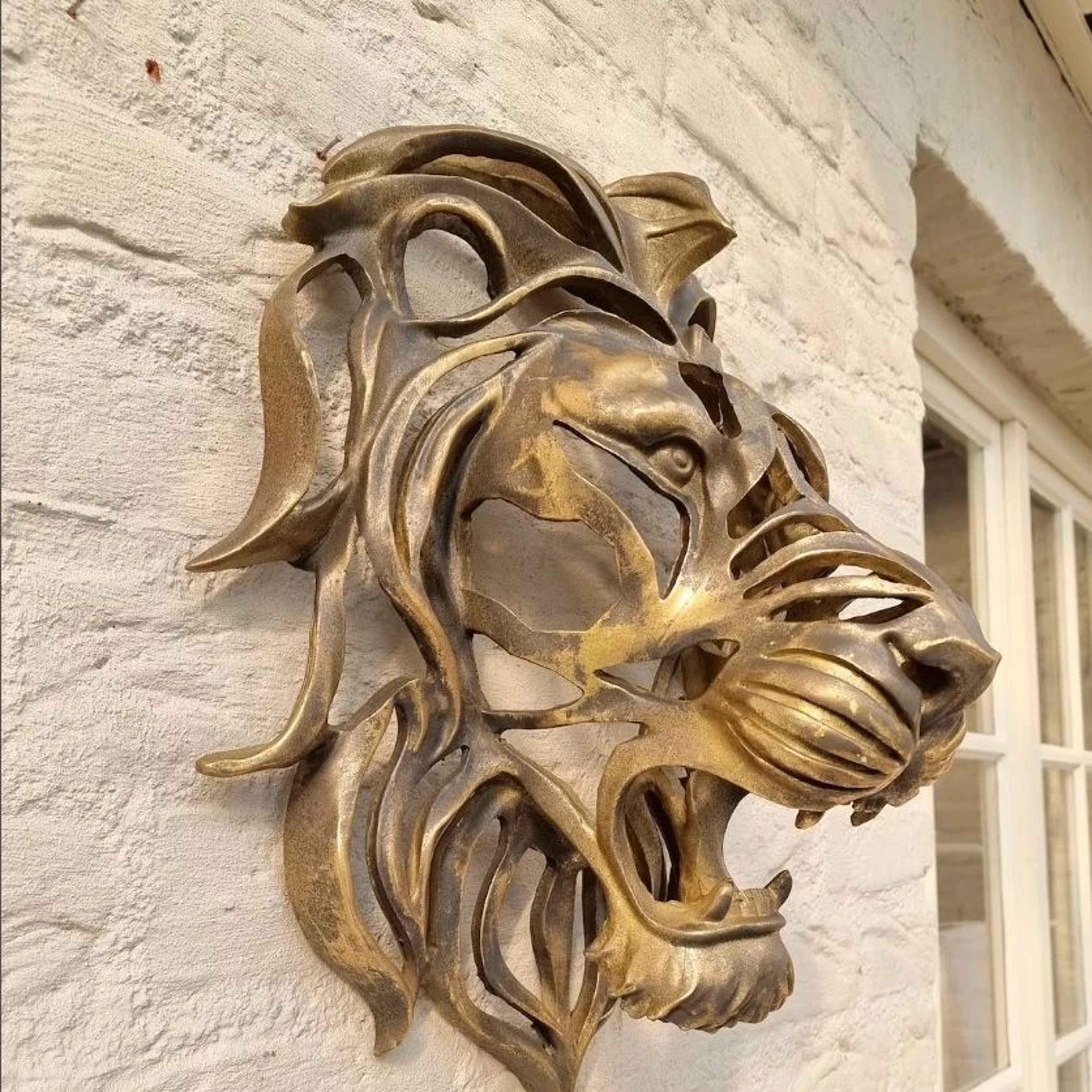 Gold Lion Head Wall Sculpture  11in Luxury Resin Wall Art Decor For Bedroom  Living Room 0