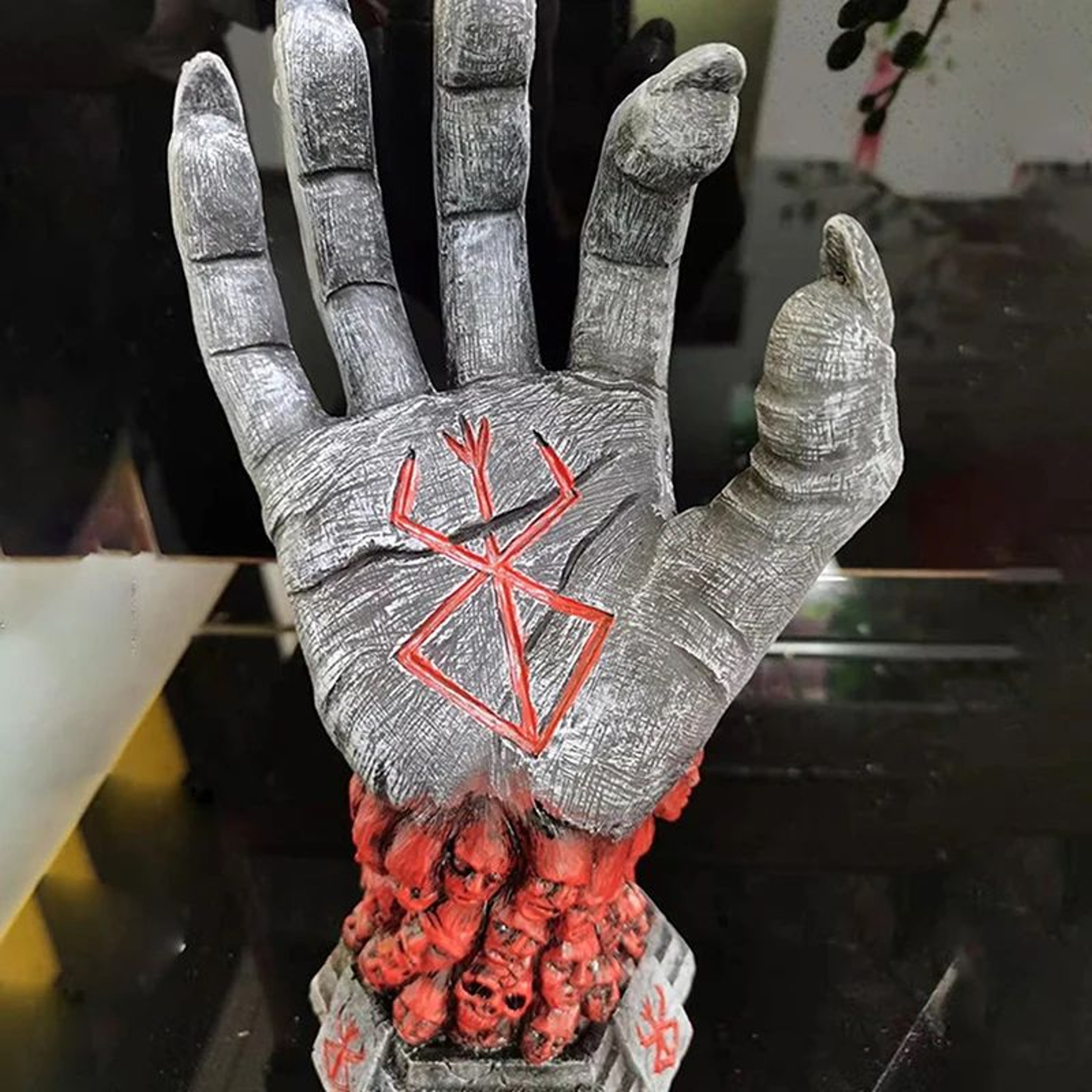 Berserk Grim Reaper Resin Statue  Skull Rune Devil Hand Gothic Home Decor Figurine 1