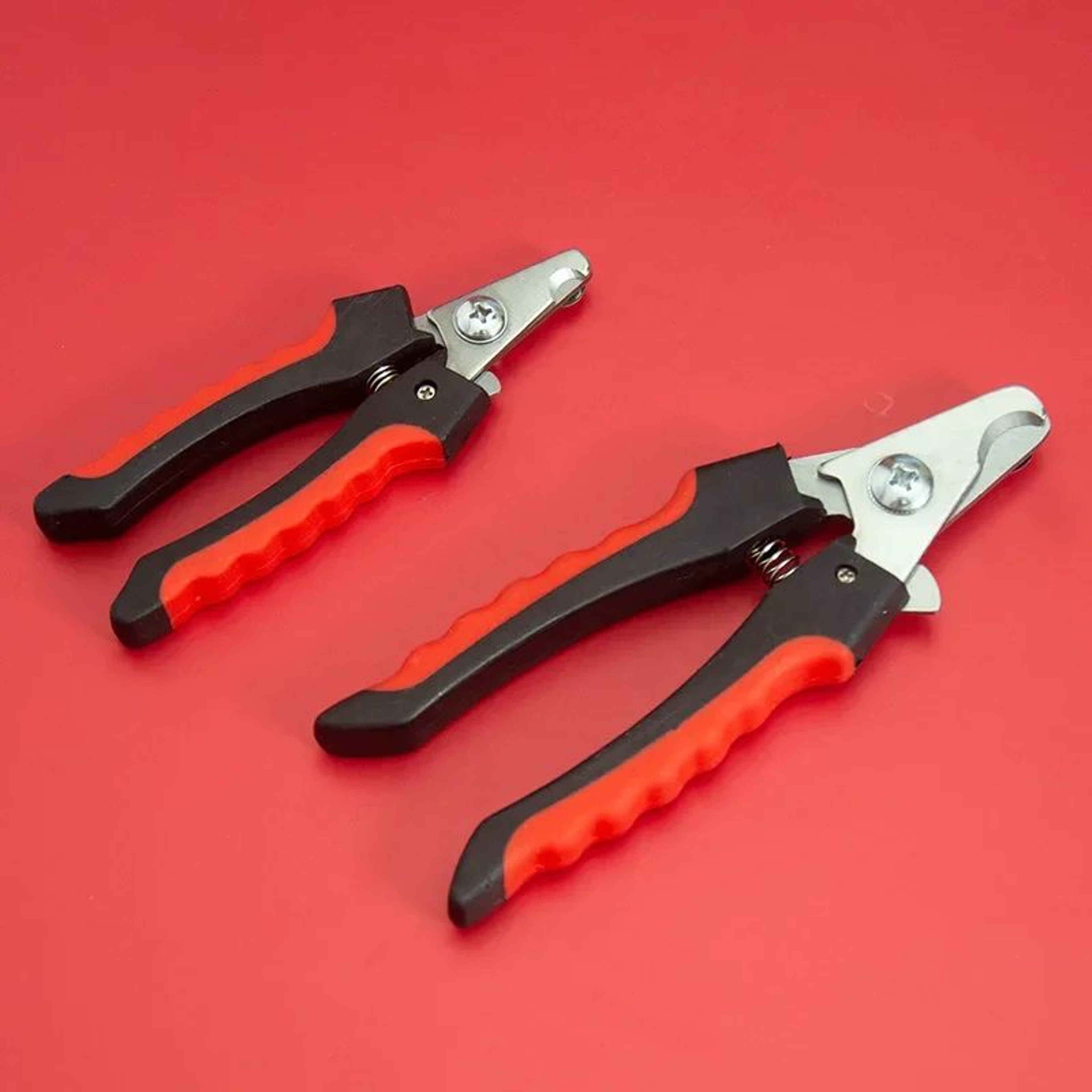 Professional Pet Nail Clippers  Stainless Steel Dog  Cat Nail Trimmer For Safe Grooming 5