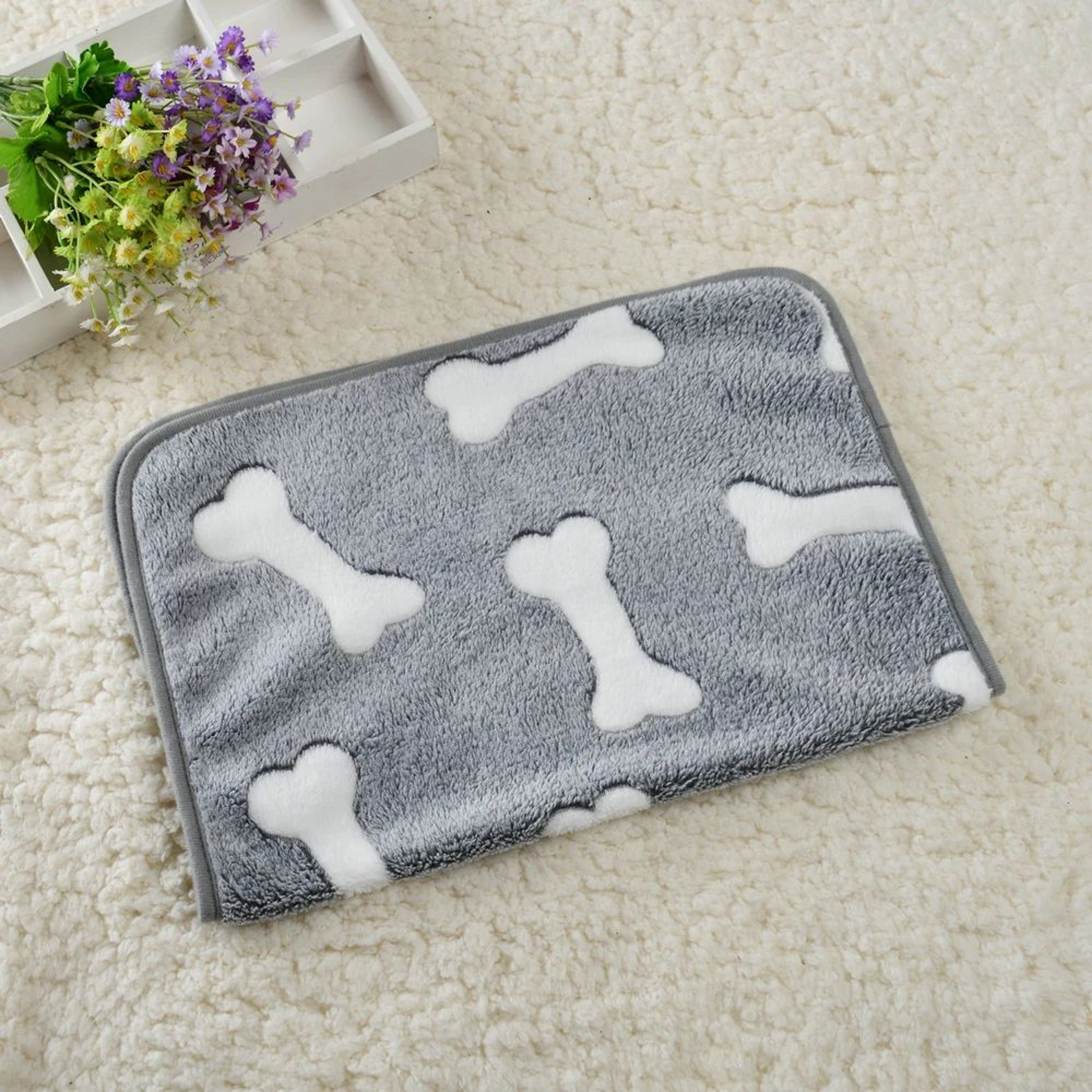 Plush Pet Sleeping Mat  Soft Warm Dog  Cat Bed Blanket With Bone Star Paw  Avocado Prints 7