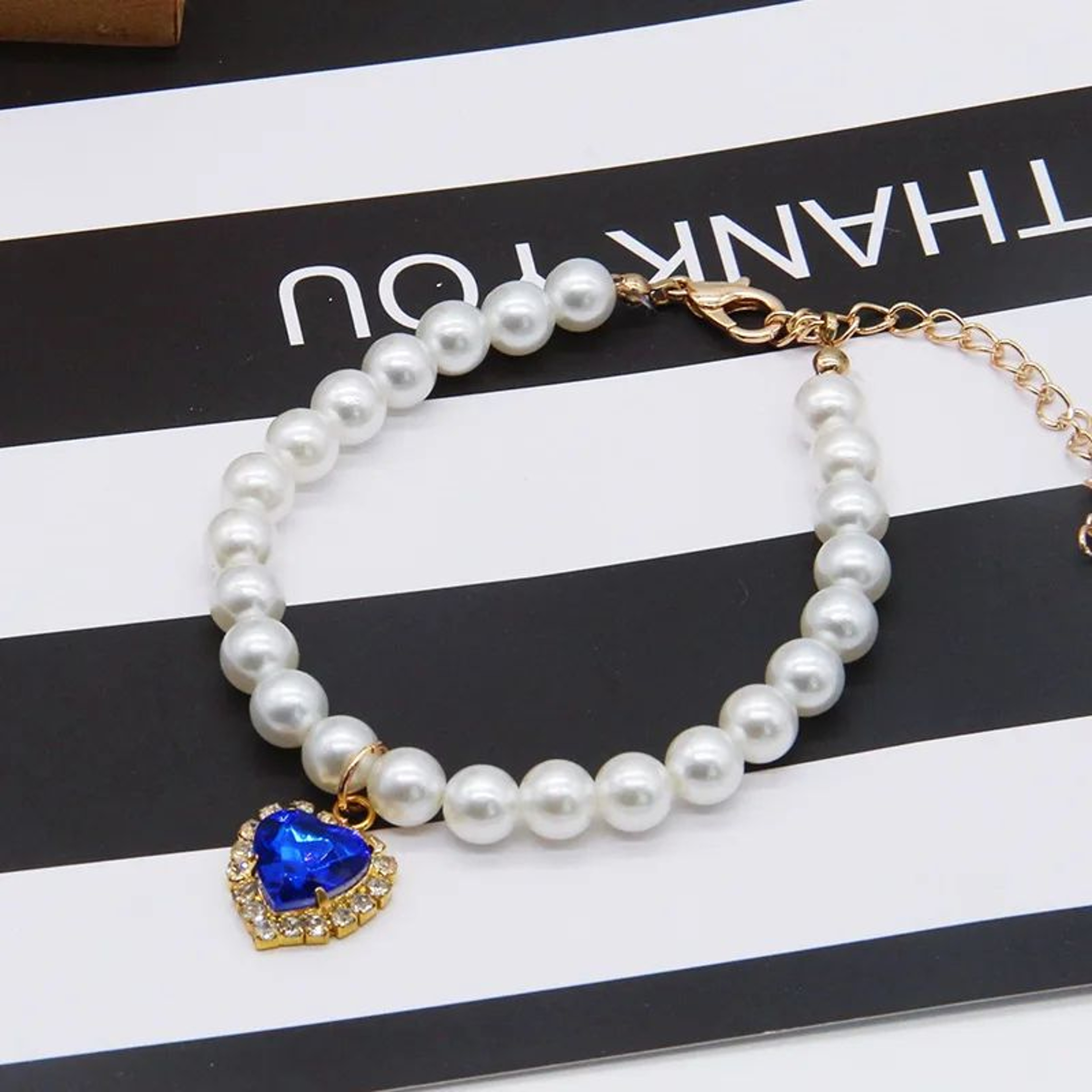 Elegant Pearl Cat Collar Necklace  Adjustable Faux Pearl Pet Collar For Cats  Kittens 6