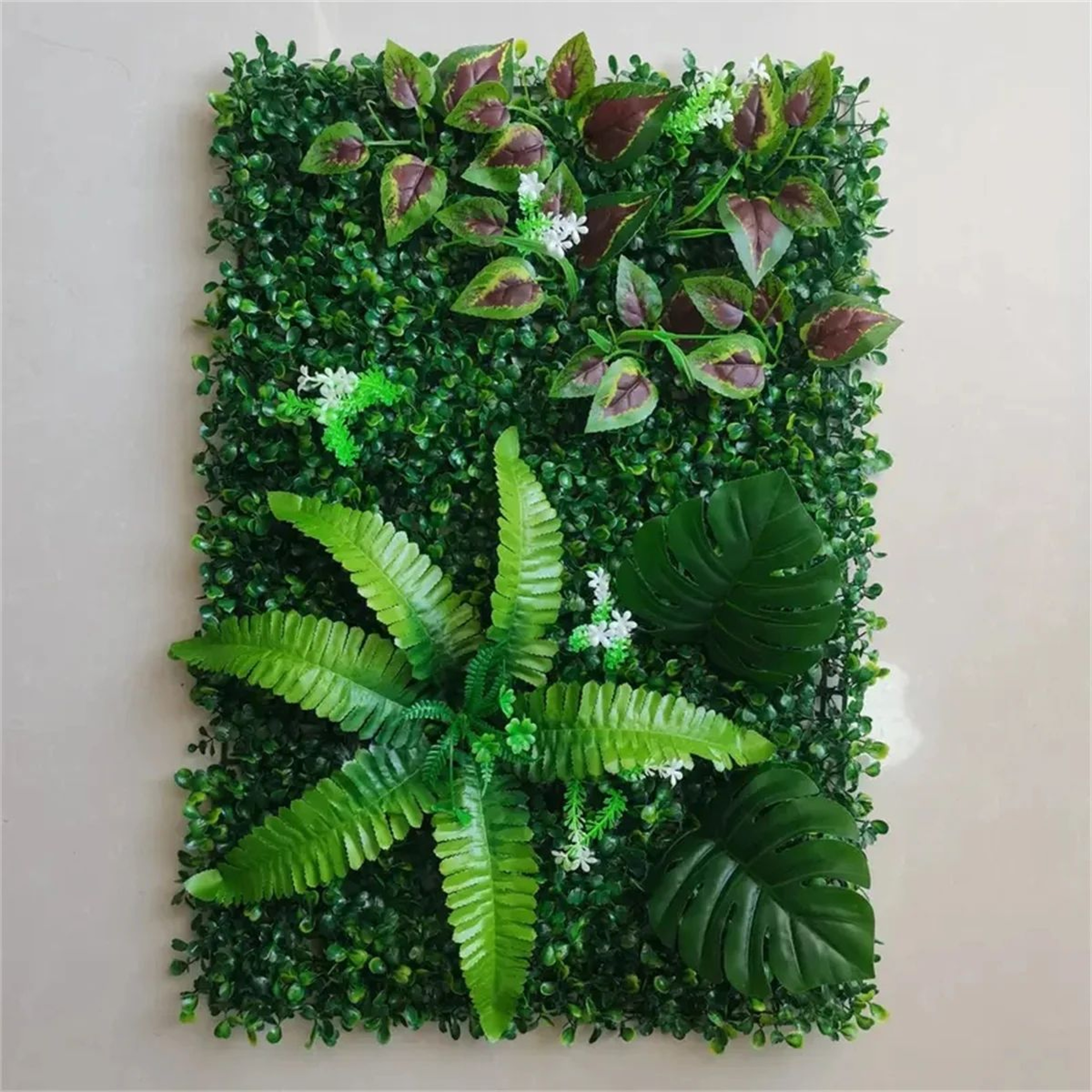 Artificial Green Plant Wall Panel  3D Bionic Fake Grass Privacy Wall Decor For Indoor  Outdoor Deco 0