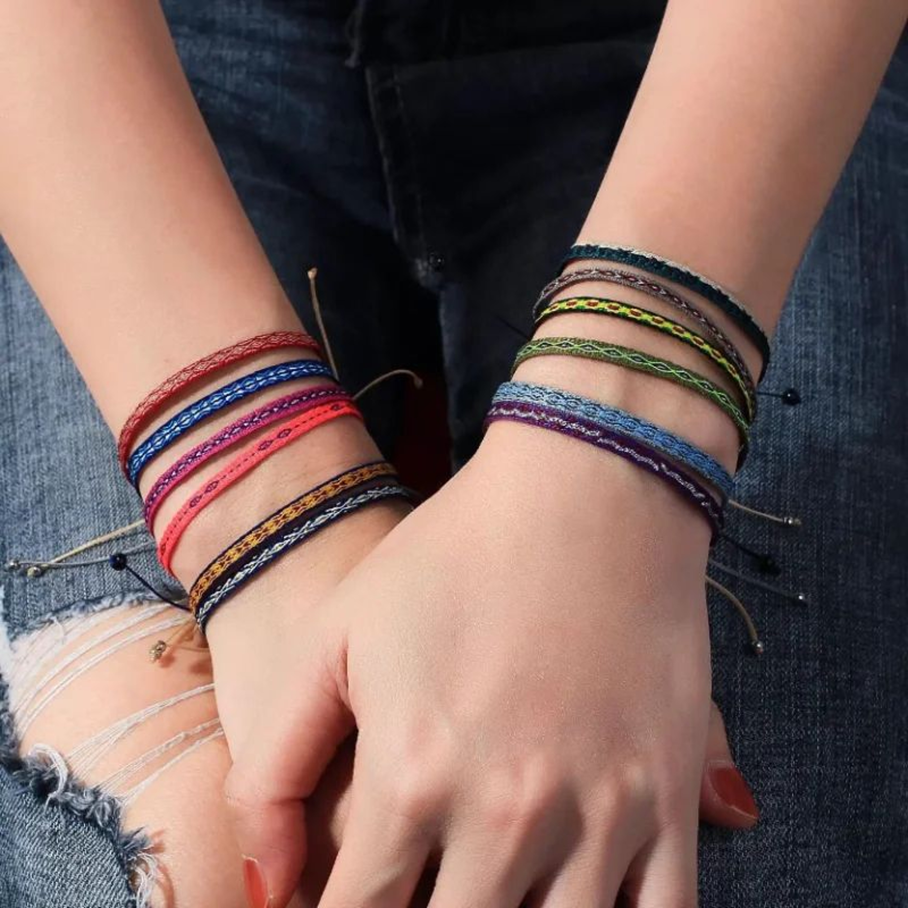 Handwoven Braided Friendship Bracelet  Adjustable Boho Yarn Wristband For Women  Men 0