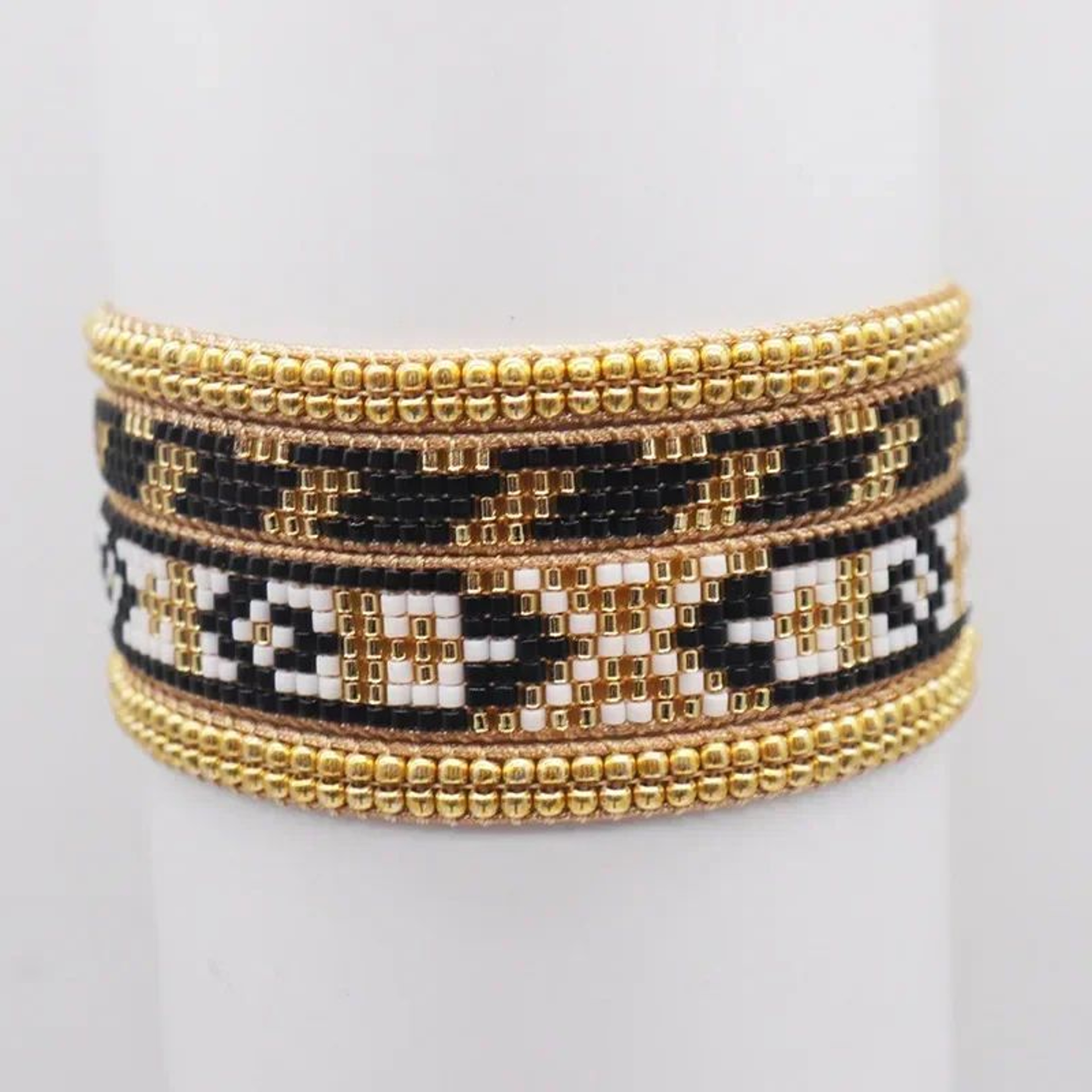 Boho Rice Bead Arrow Bracelet Set  Adjustable Handwoven Geometric Beaded Bracelets For Women 2