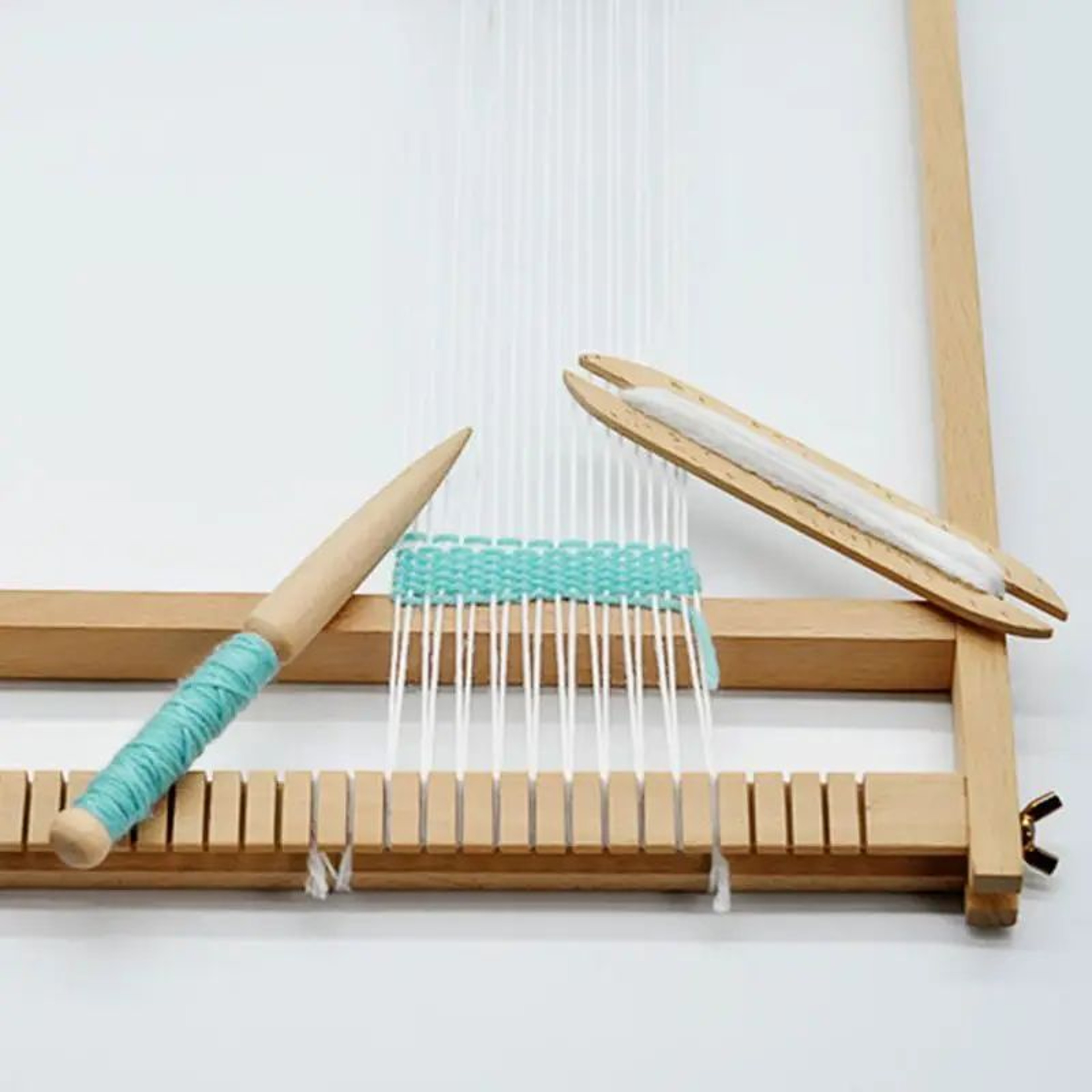 Beech Wood Weaving Shuttle Loom Tool  Smooth Knitting Shuttle For Tapestry Scarf Sweater  DIY Weavi 2