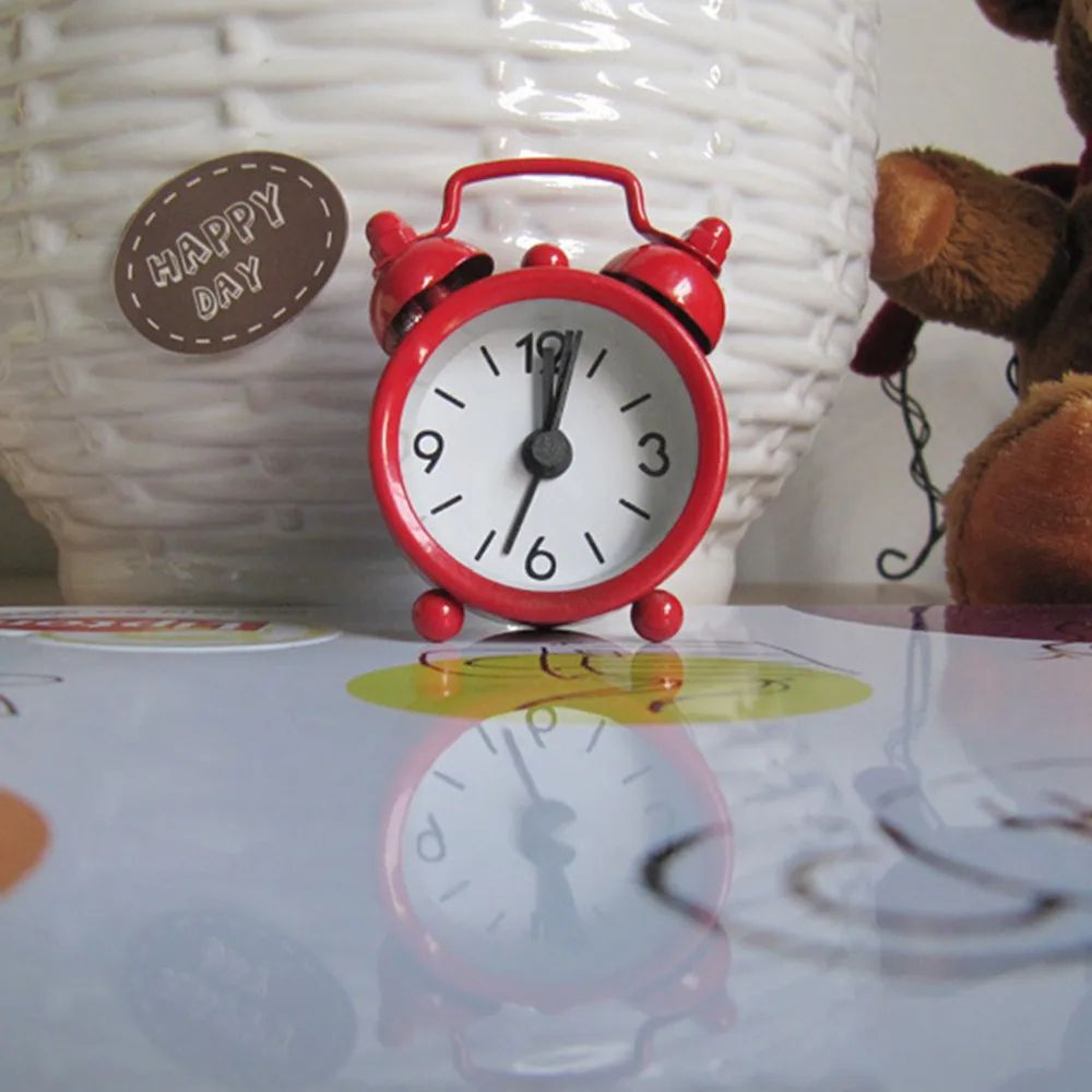 Retro Twin Bell Mini Alarm Clock  Portable Quartz Bedside Table Clock For Travel Office Bedroom  De 11
