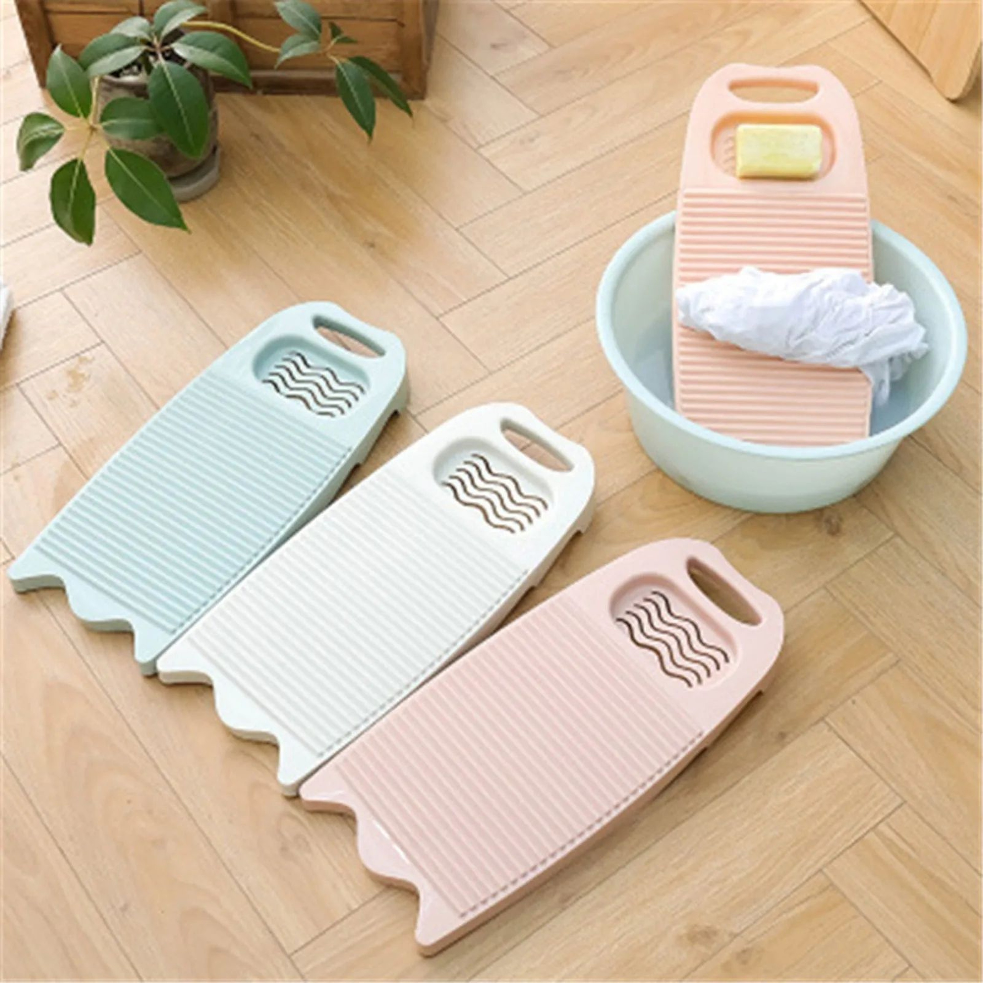 Thickened Plastic Wash Board  Portable Hand Laundry Washboard With Soap Holder For Underwear Socks  3