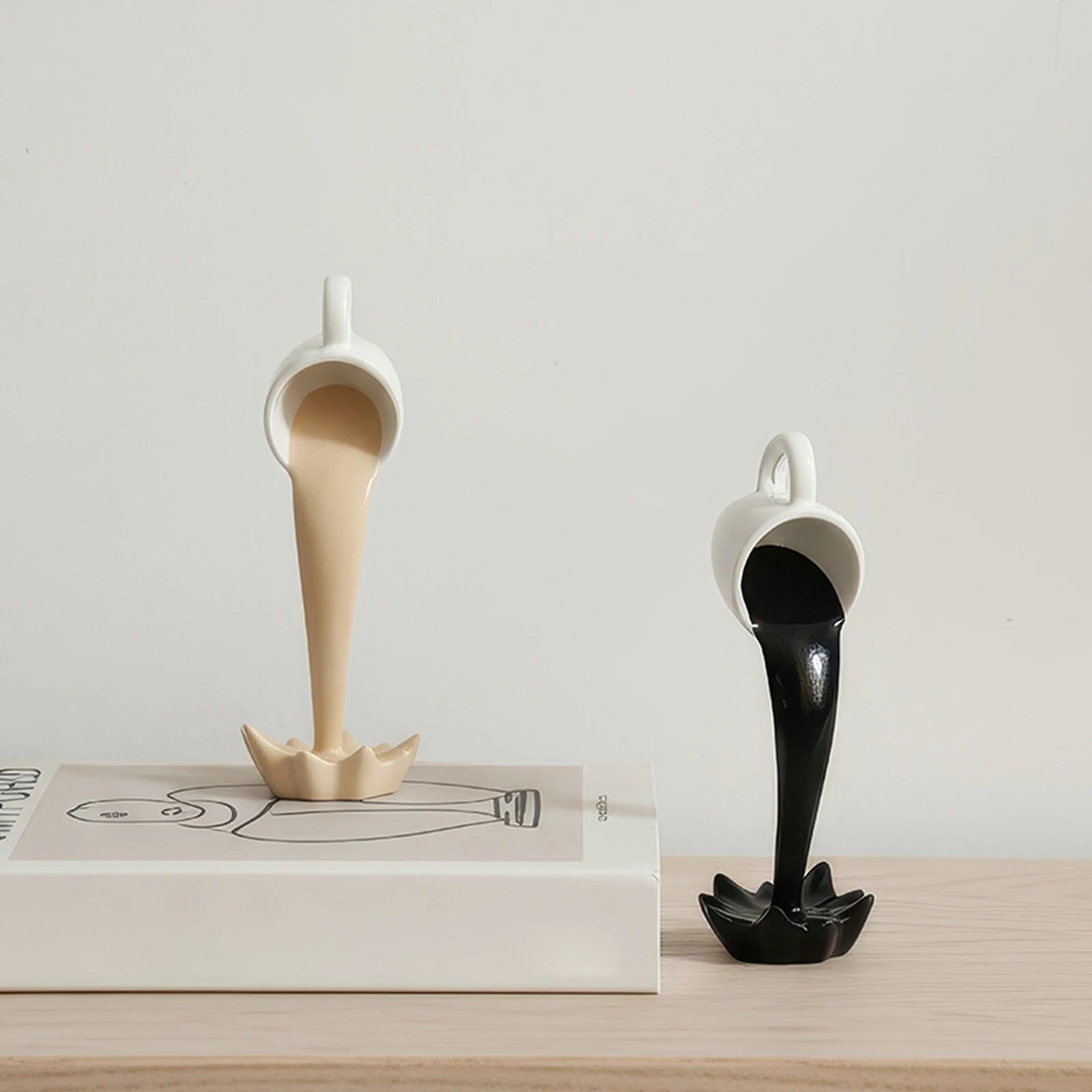 Floating Spilling Coffee Cup Sculpture  Magic Pouring Splash Kitchen Desktop Decor Creative Home Ta 8
