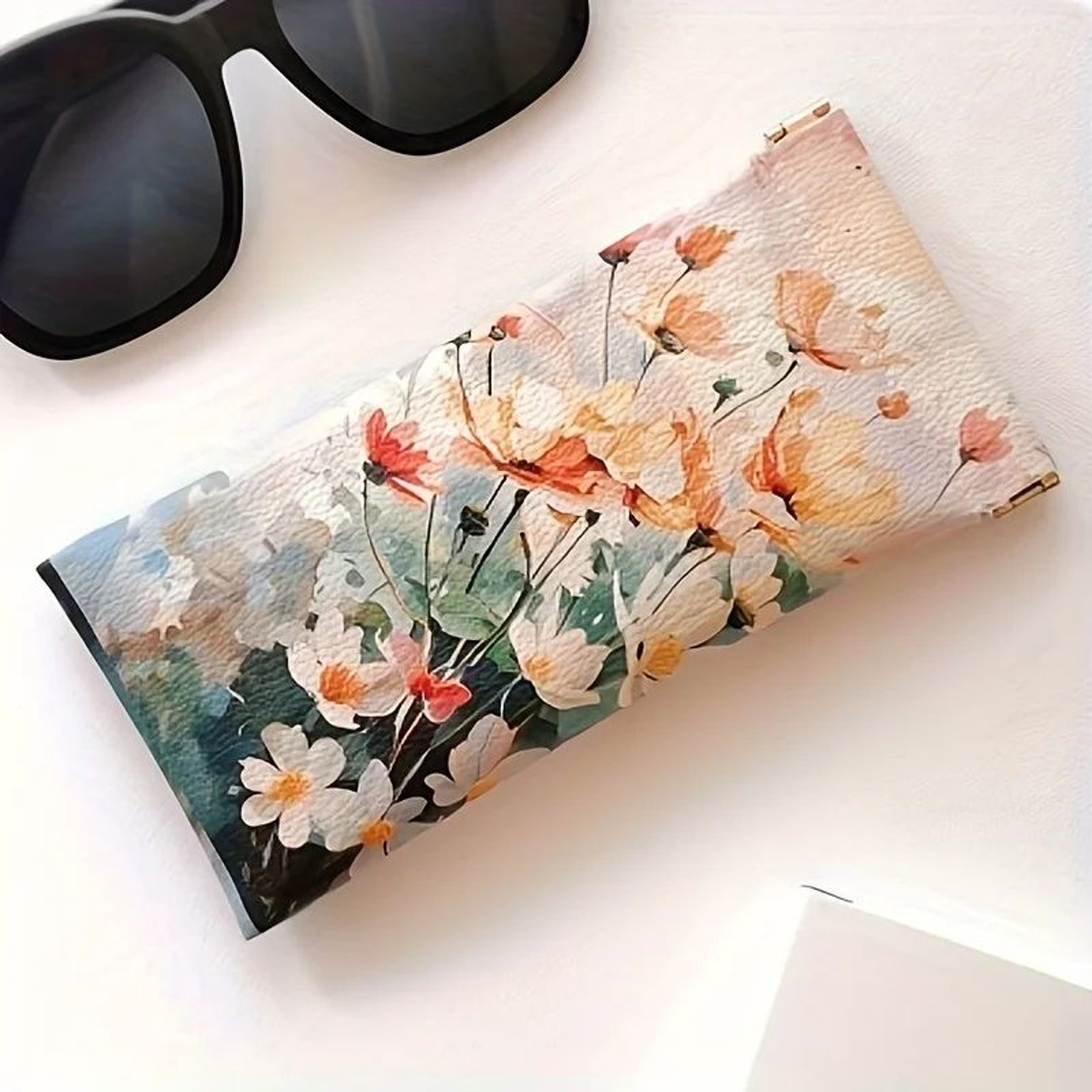 Waterproof PU Leather Glasses Case  Slim Faux Leather Eyeglass Storage Pouch For Sunglasses Reading 1
