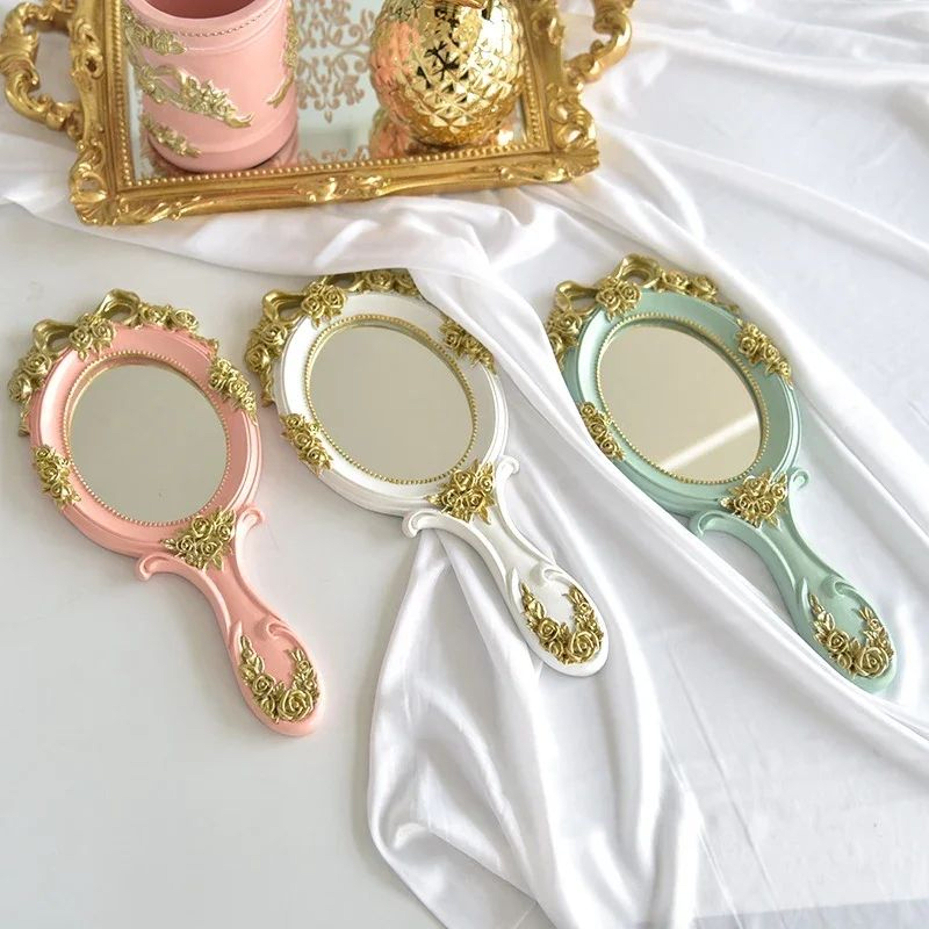 Cute Vintage Handheld Vanity Mirror Resin Makeup Mirror With Handle For Girls Women  Princess Gifts 5