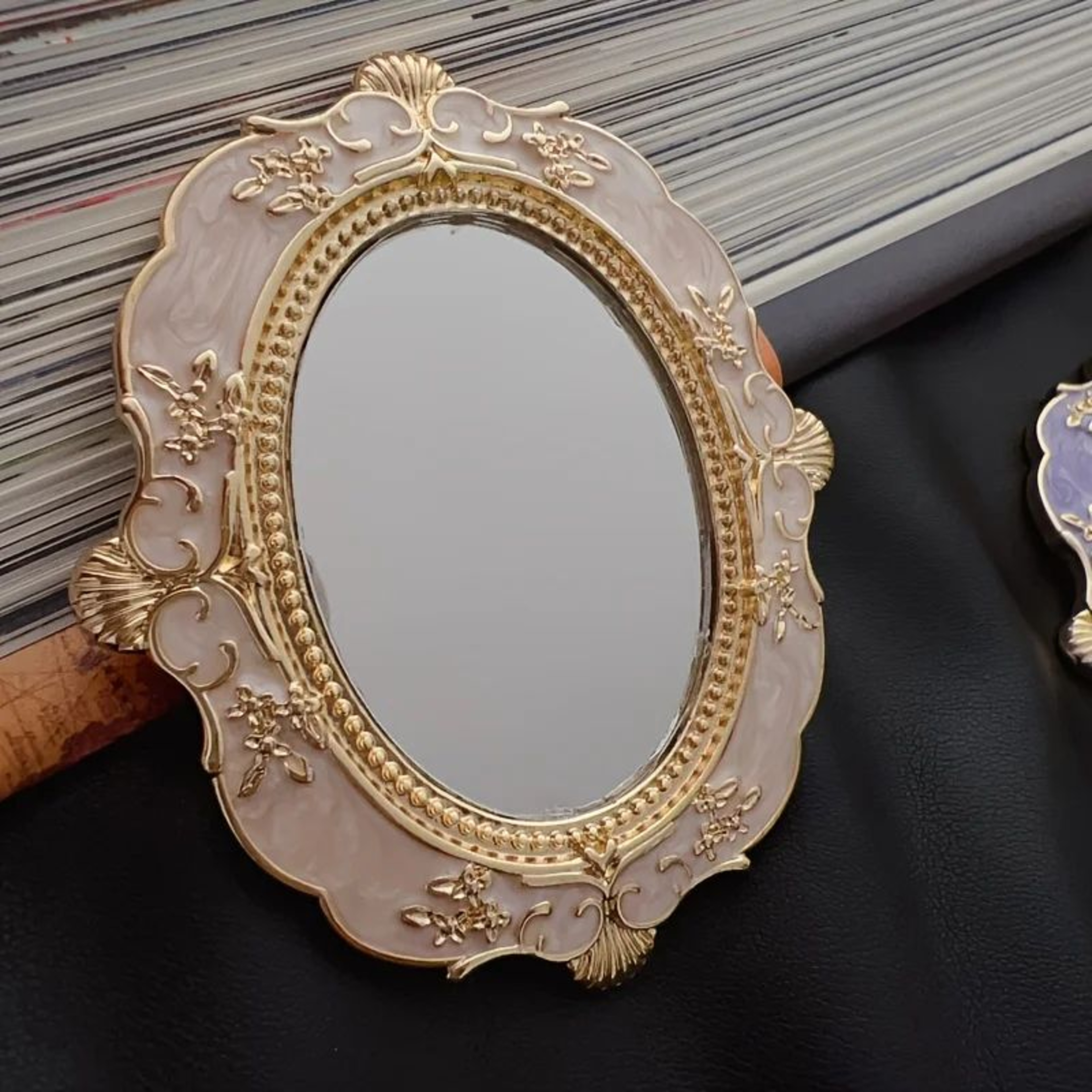 Vintage Floral Hand Mirror  Metal Frame Glass Vanity Mirror With Palace Style Relief For Makeup Tab 2