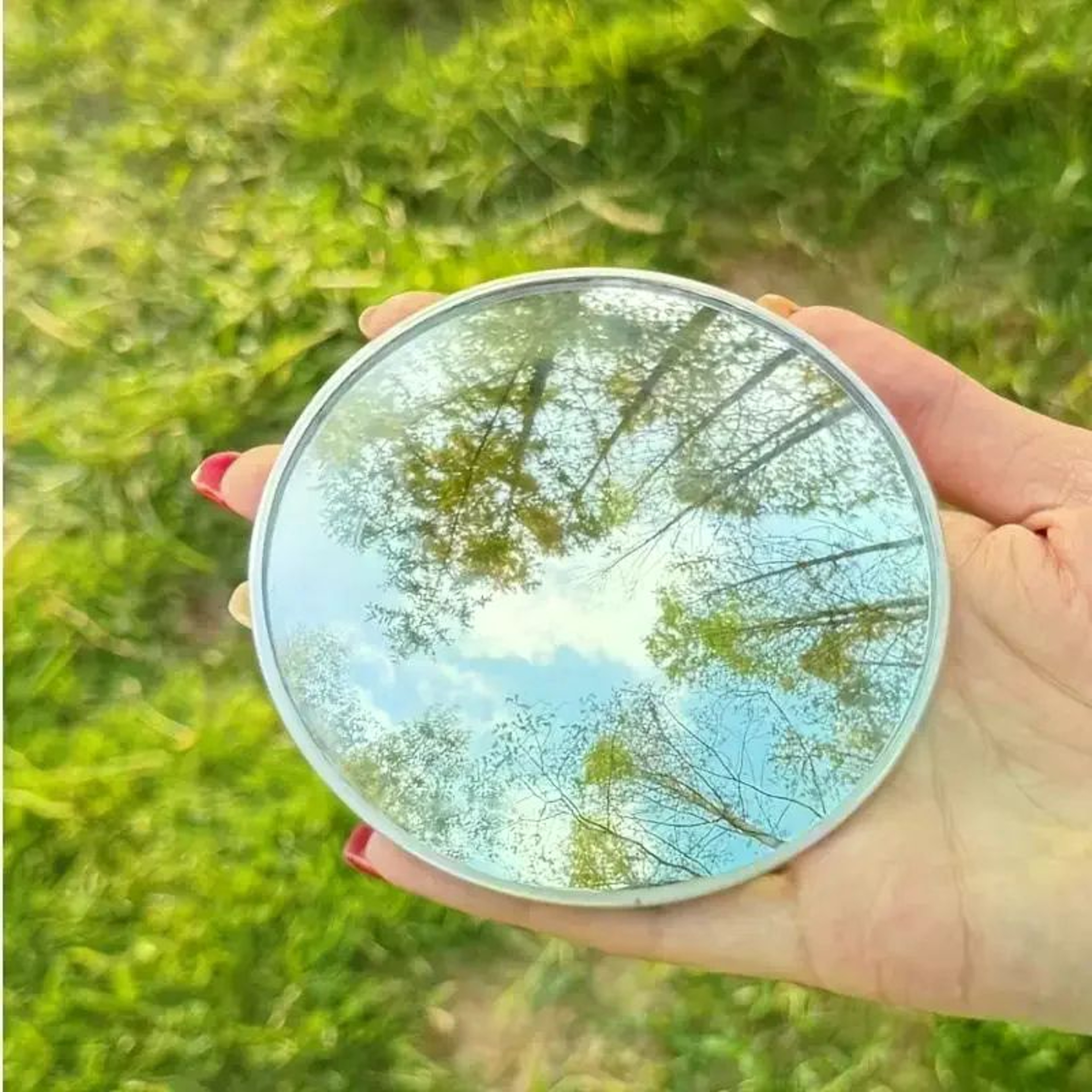 Wide Angle Convex Travel Mirror  Compact Mini Handheld Selfie Mirror For Makeup Photography  Conten 3