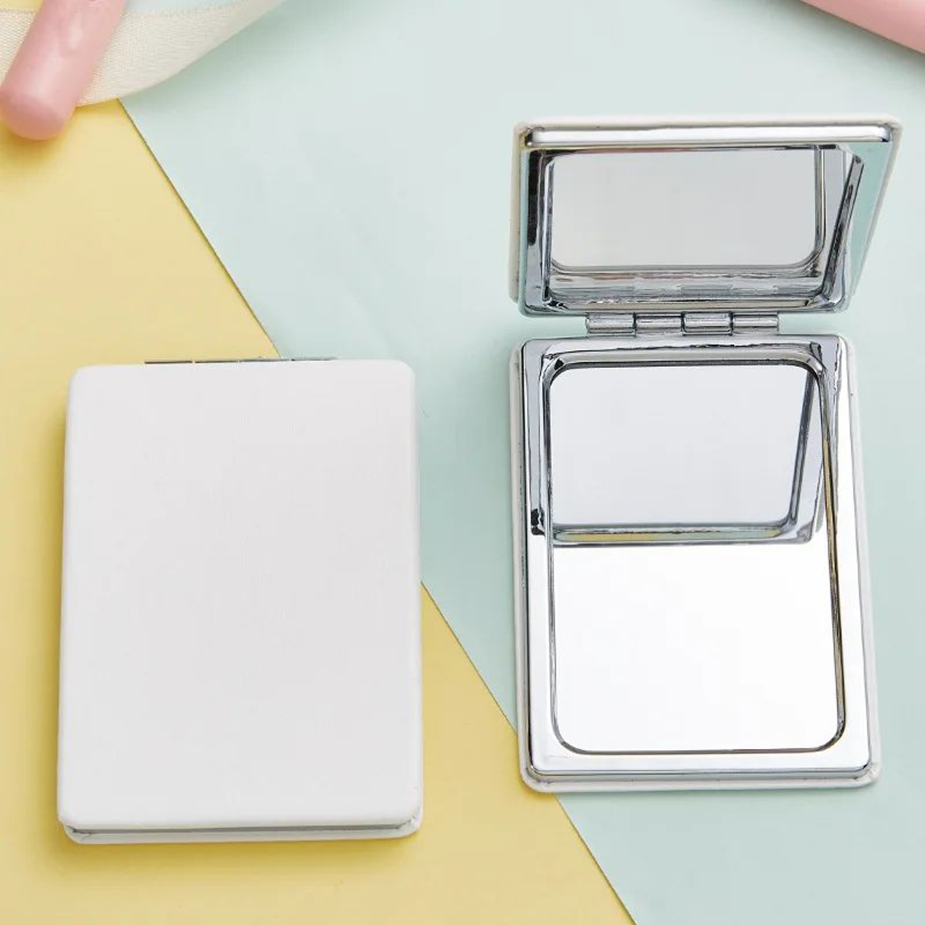 Olding Pocket Makeup Mirror  Mini Portable Compact Vanity Mirror For Travel Handbag Purse  Everyday 4