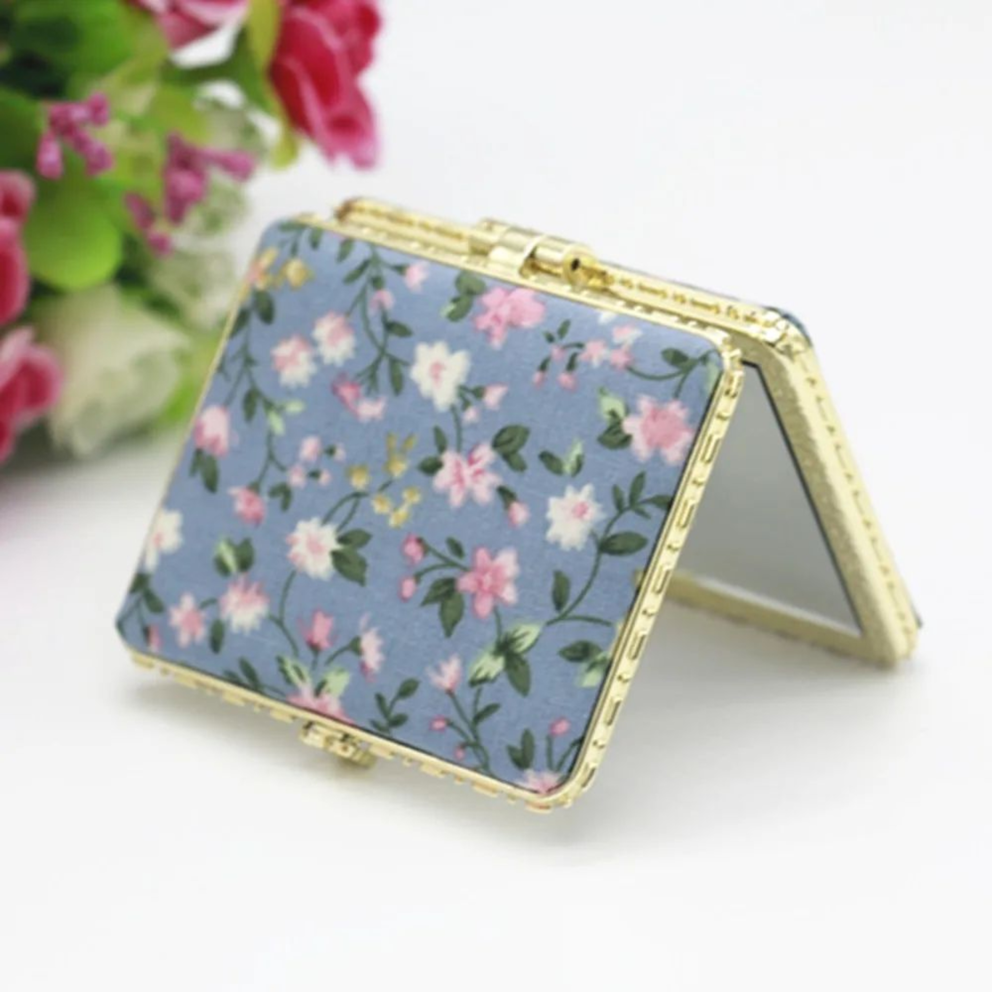 Vintage Floral Pocket Makeup Mirror  Foldable Mini Compact Hand Mirror With Cloth Cover For Purse T