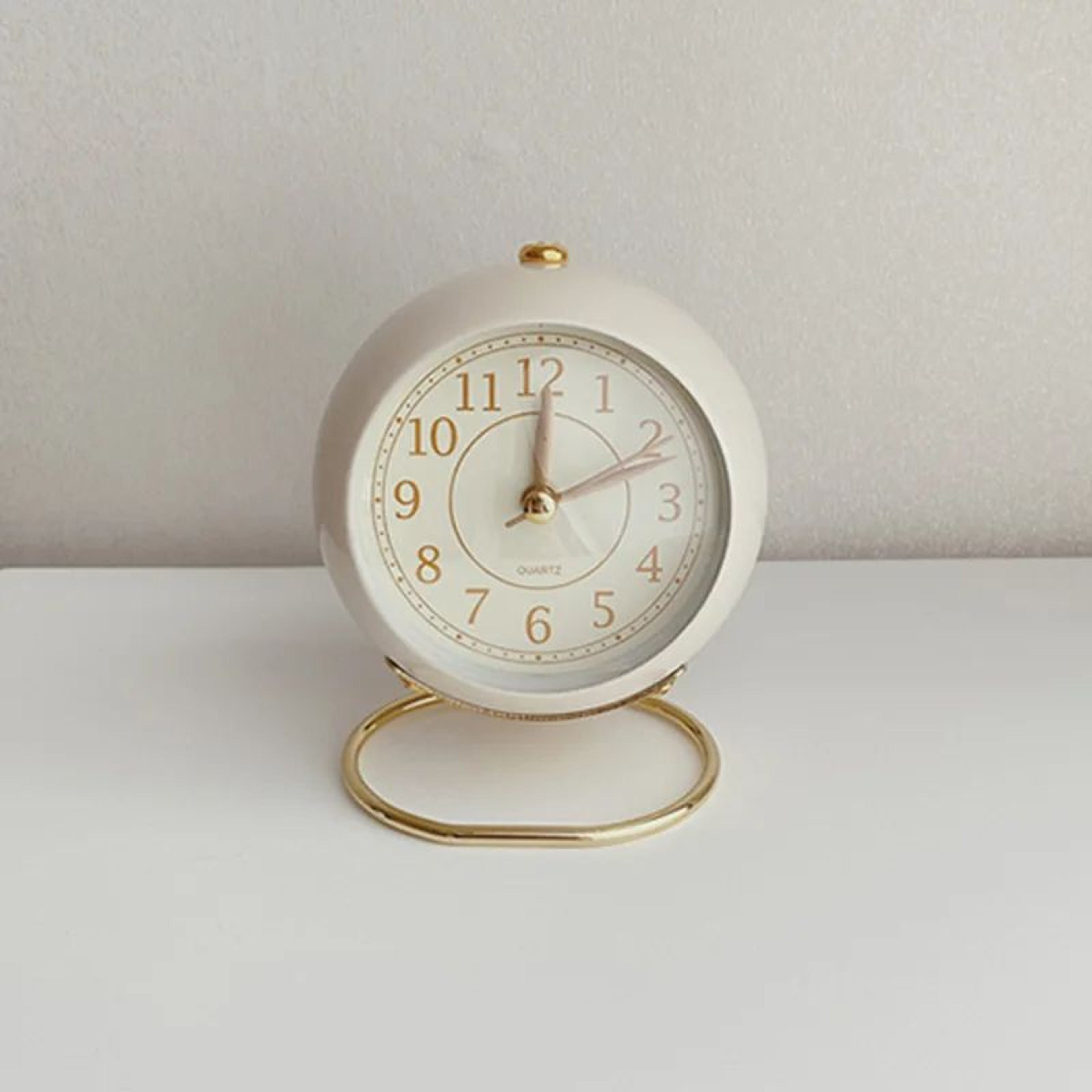 Nordic Silent Quartz Alarm Clock  41 In Compact Metal Table Clock With Night Light Stand For Bedroo 6