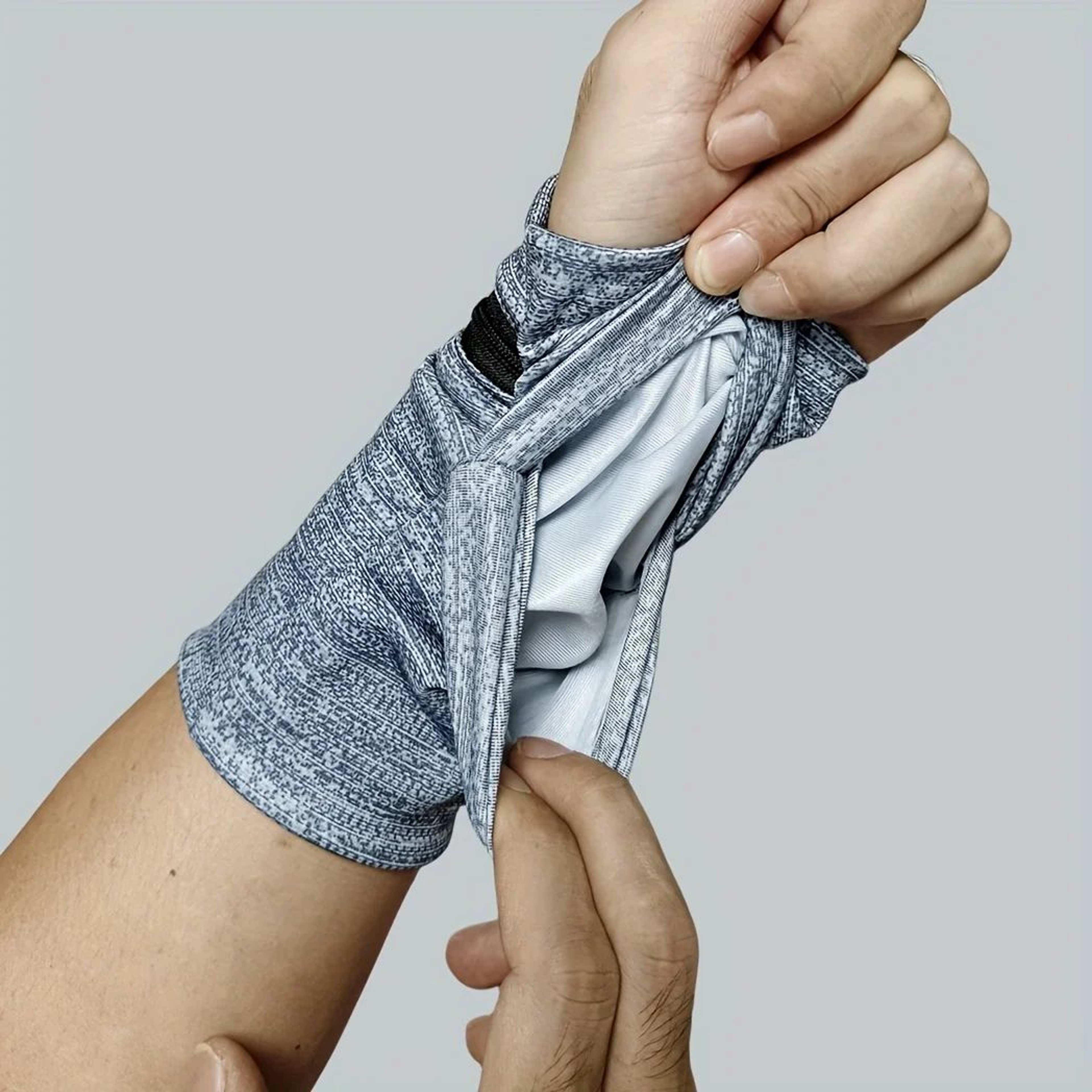 Running Wrist Wallet  Unisex Polyester Zipper Sweatband For Convenient Small Item Storage During Wo 3