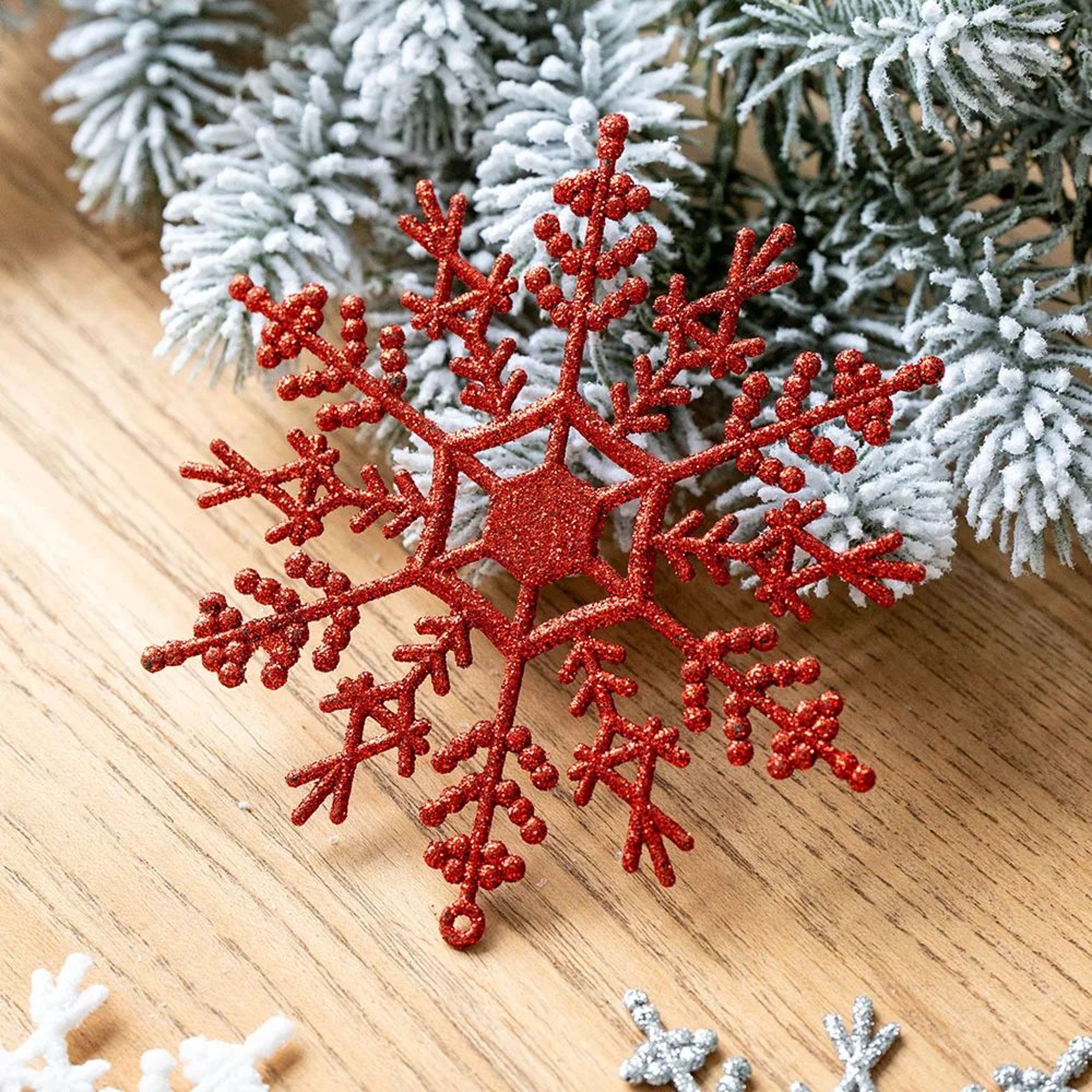 Christmas Snowflake Ornaments  9pcs Gold Or Red Shining Hanging Decorations For Festive Trees DIY C 4