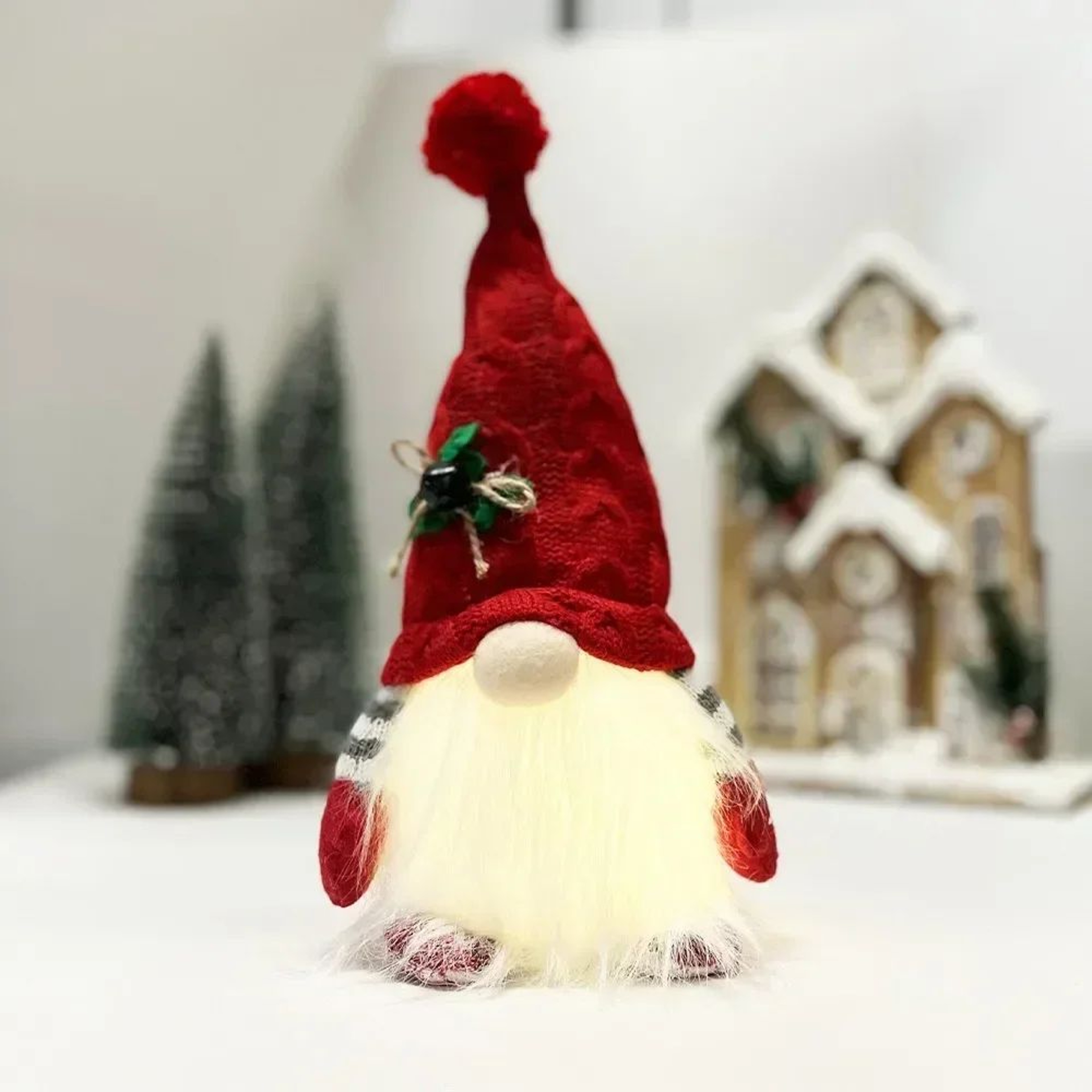Christmas Gnome Doll Ornament  Knitted Hat Character With Lantern Styling For Home Displays And Fes 7