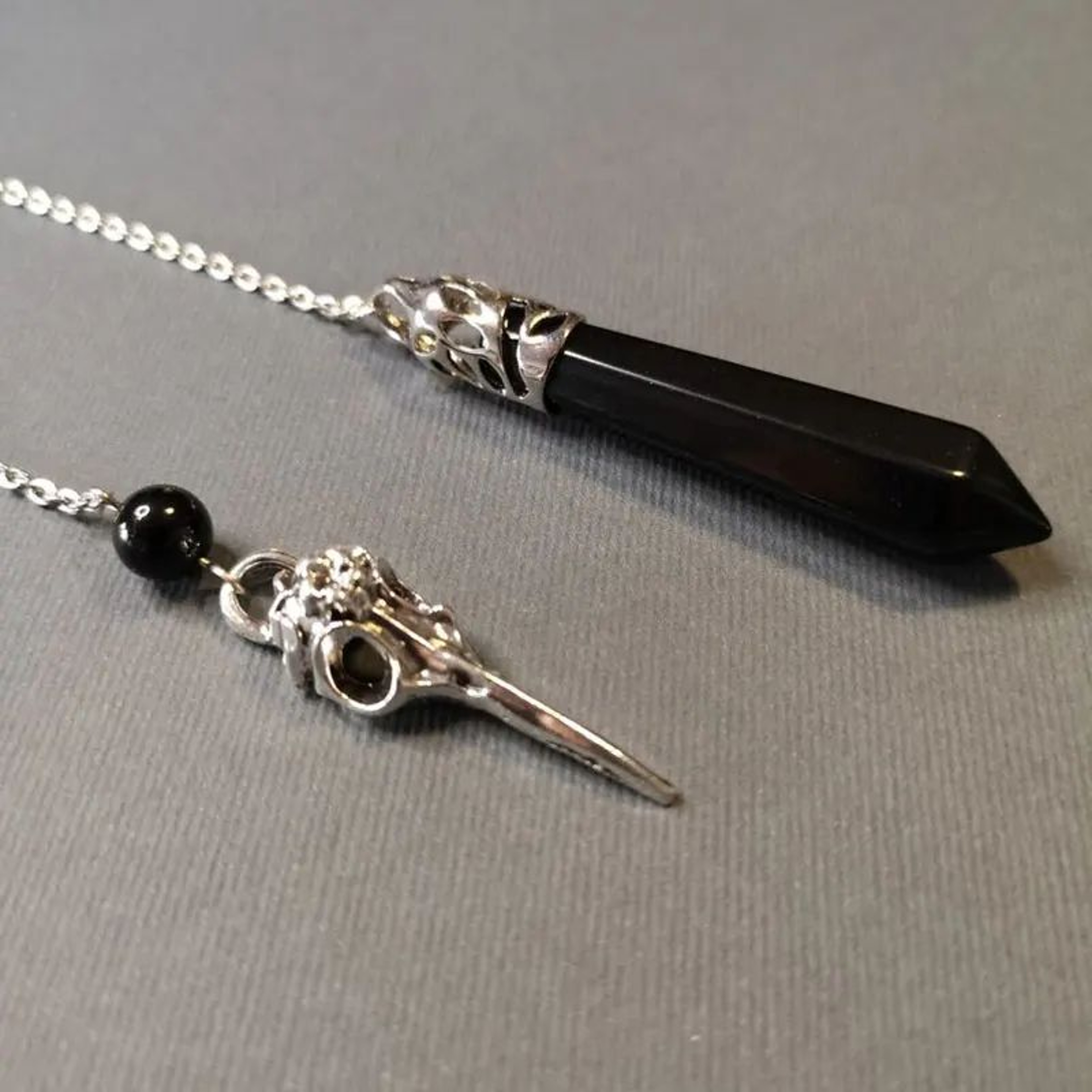 Black Obsidian Pendulum  Natural Stone Pendant With Vintage Gothic Chain For Divination Dowsing  De 7