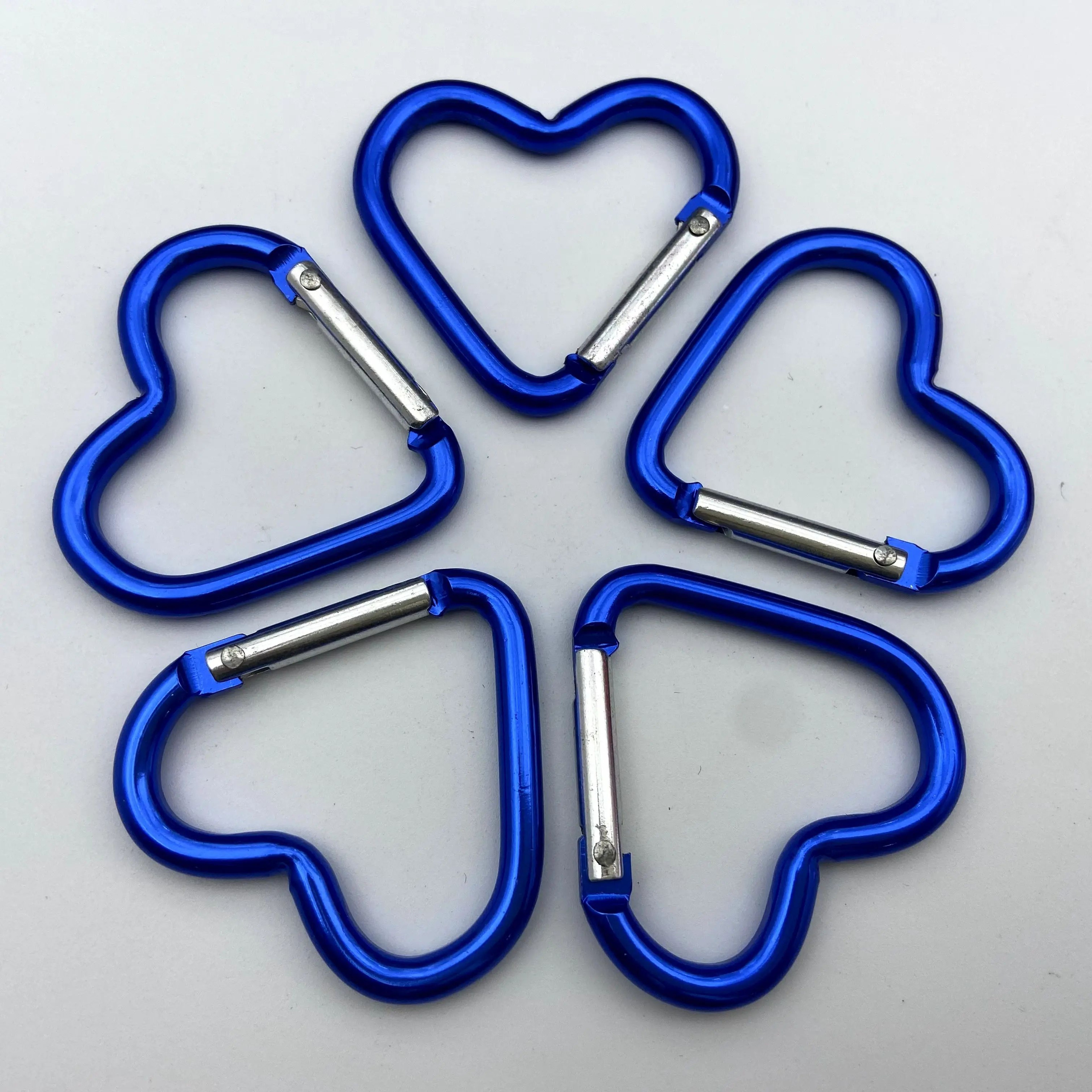 Heart Shaped Metal Carabiner Keychain Set For Outdoor And Everyday Use 5 Pack 14
